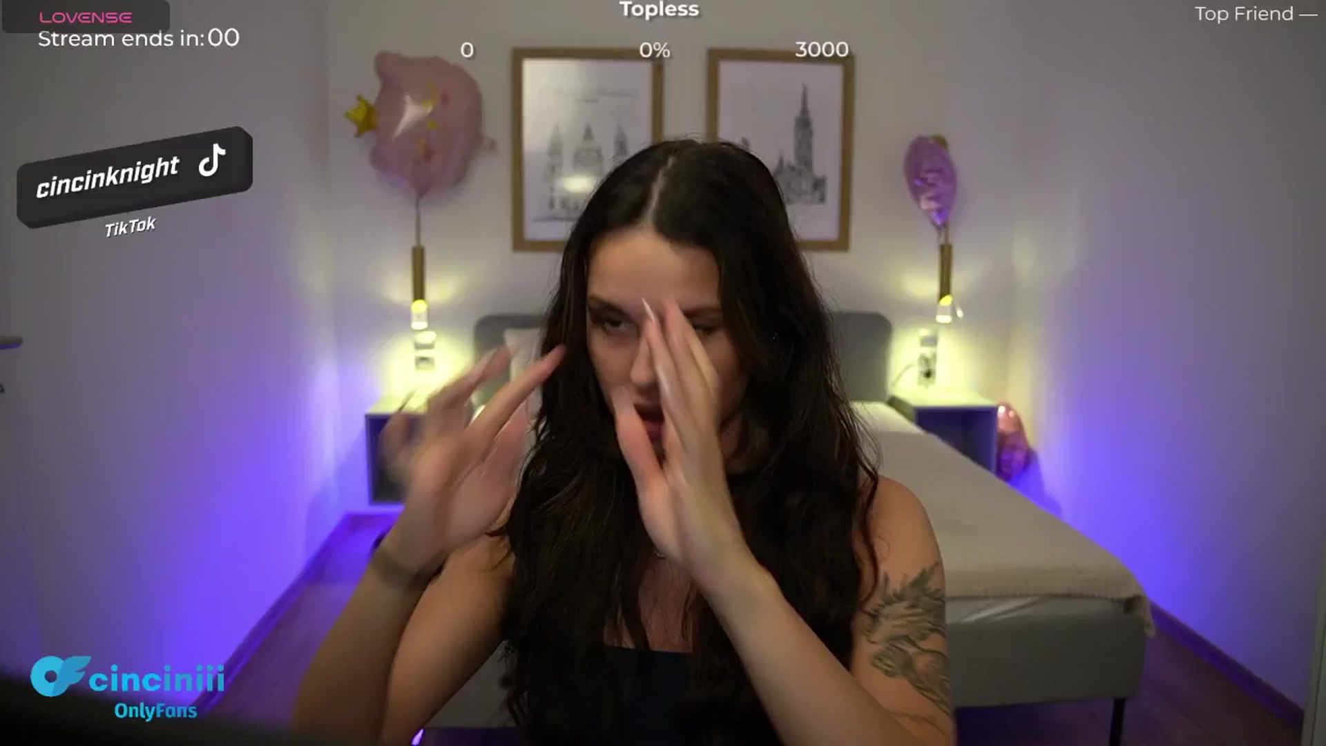 Gallery image thumbnail from cinnabellee's myfreecams stream on, 07/03/2024, 18:43 image 3 of 20