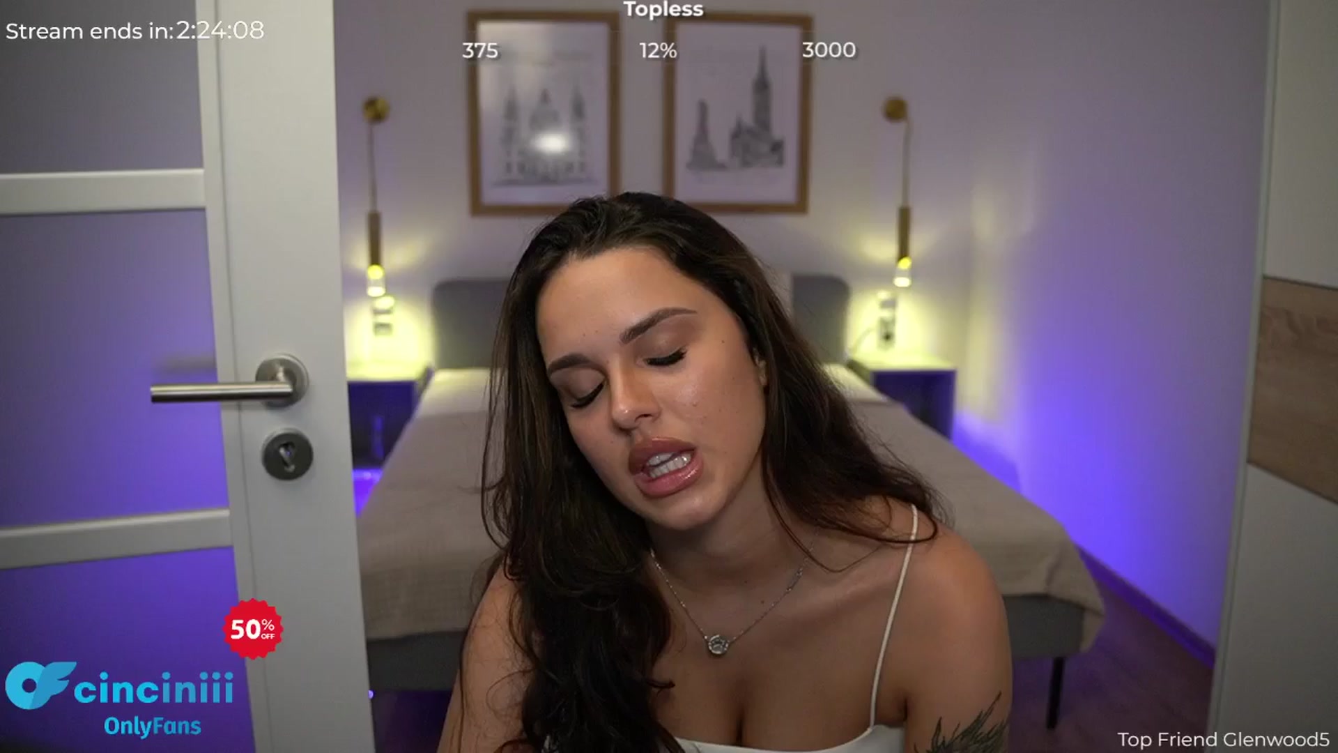 Gallery image thumbnail from cinnabellee's myfreecams stream on, 07/15/2024, 19:05 image 17 of 20