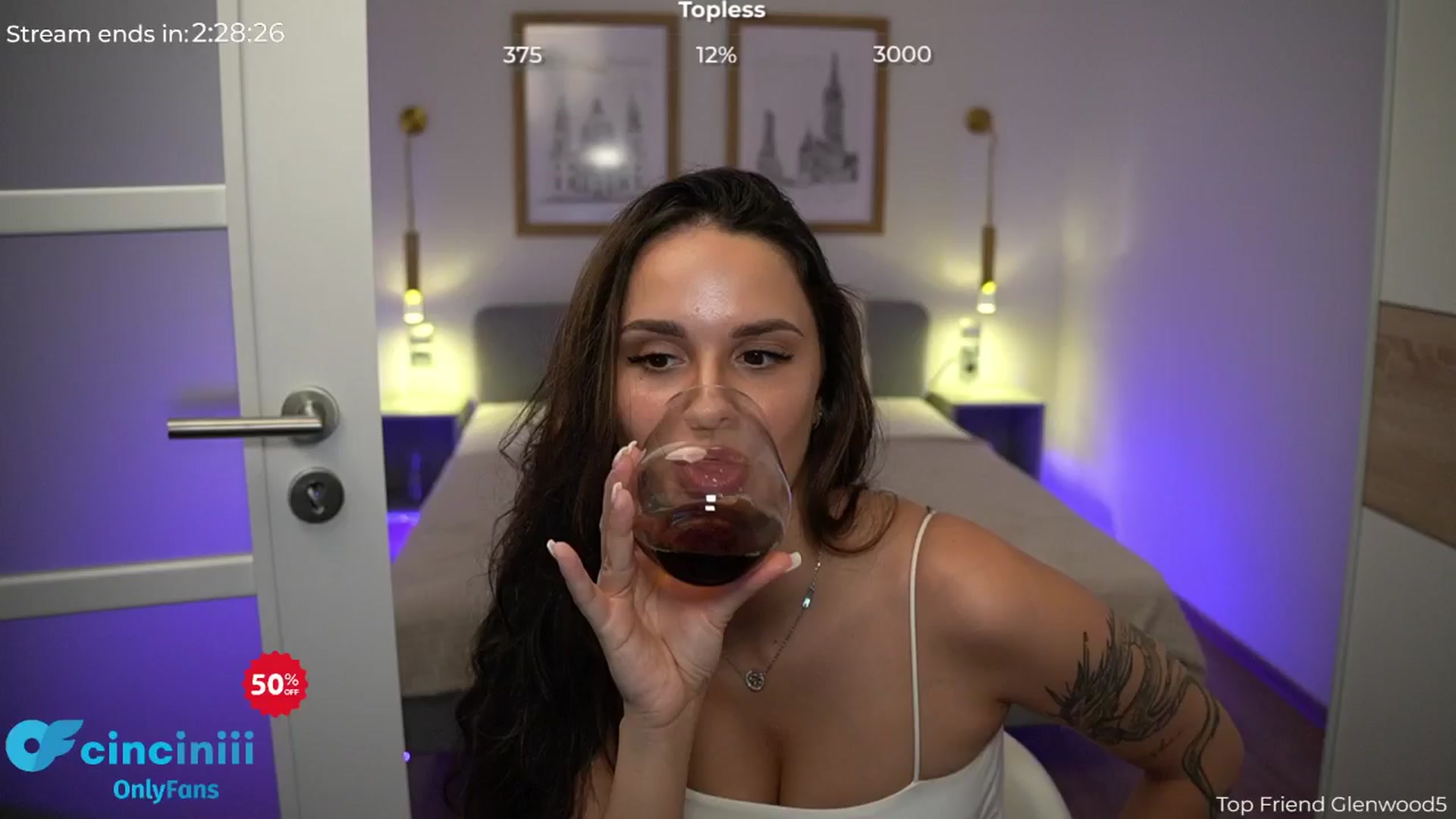 Gallery image thumbnail from cinnabellee's myfreecams stream on, 07/15/2024, 19:05 image 14 of 20