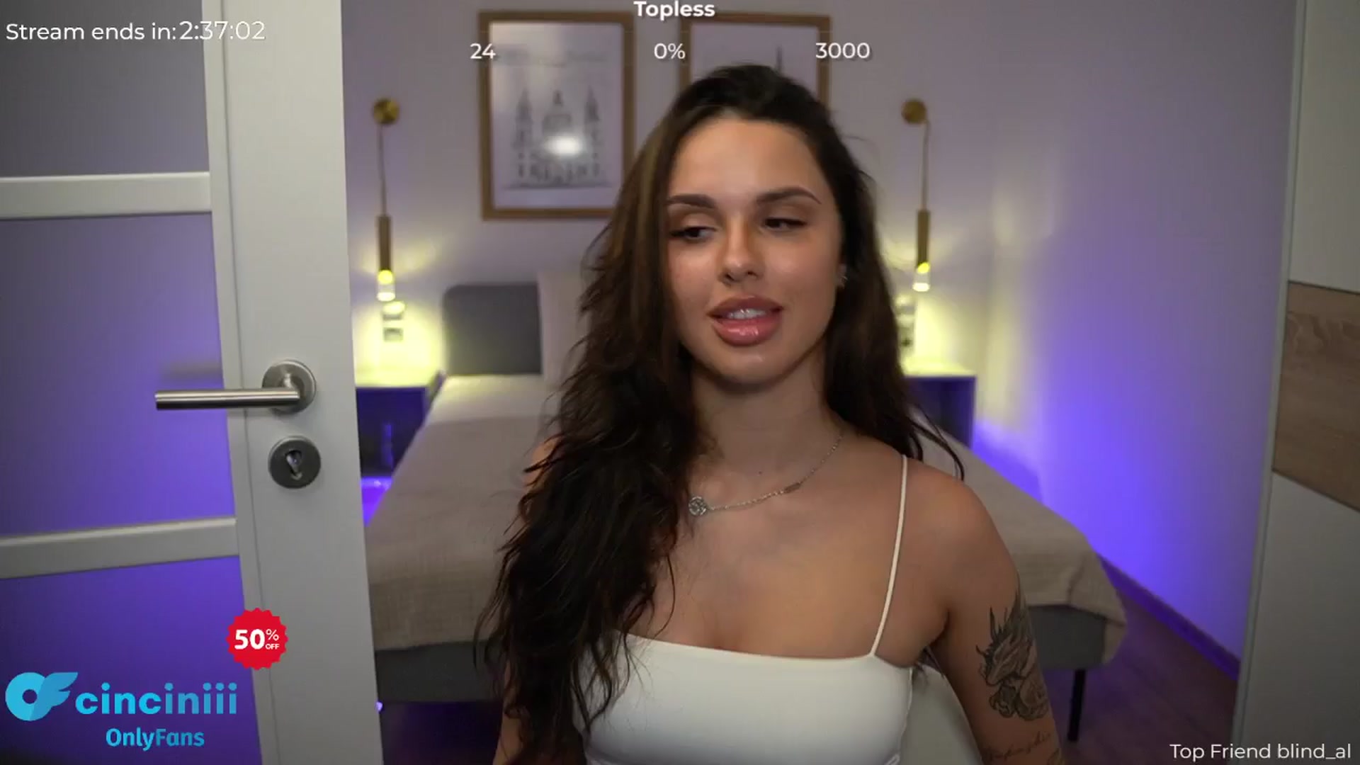 Gallery image thumbnail from cinnabellee's myfreecams stream on, 07/15/2024, 19:05 image 8 of 20