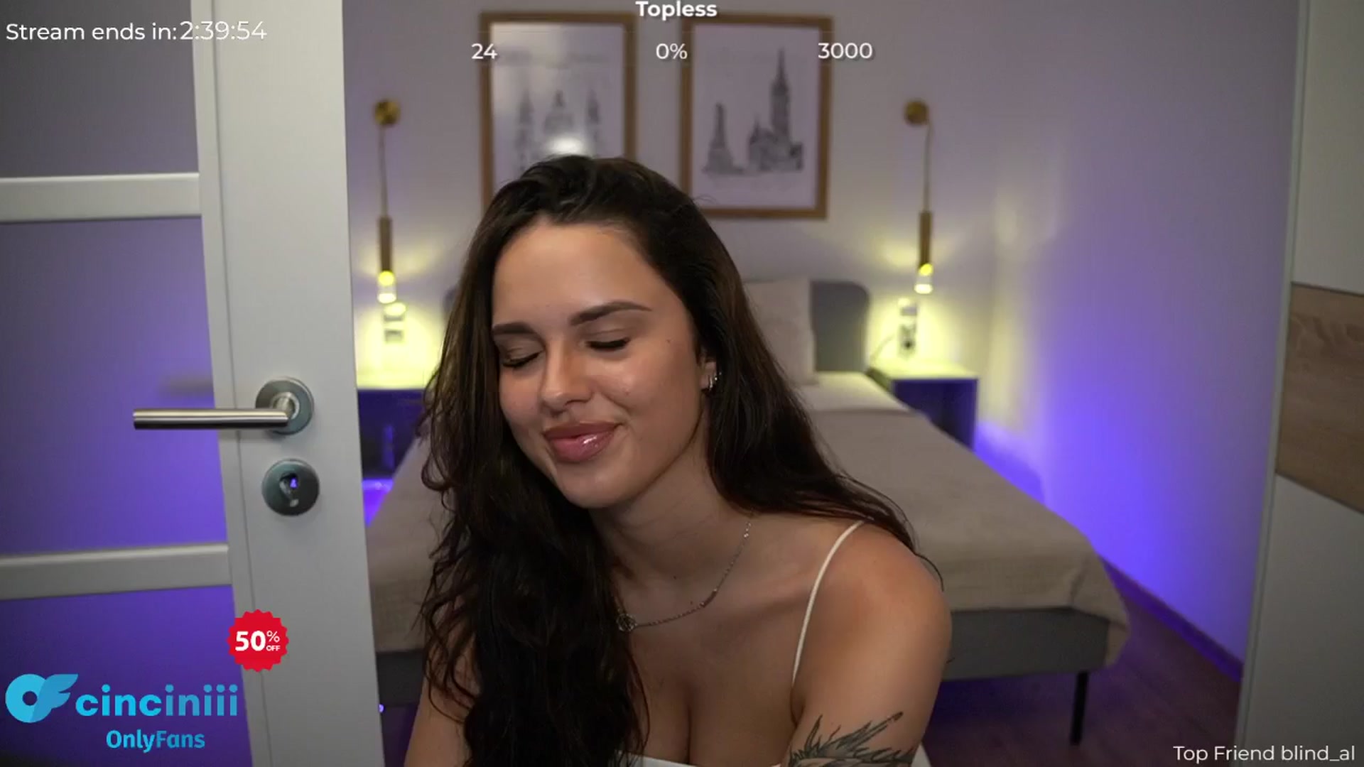 Gallery image thumbnail from cinnabellee's myfreecams stream on, 07/15/2024, 19:05 image 6 of 20