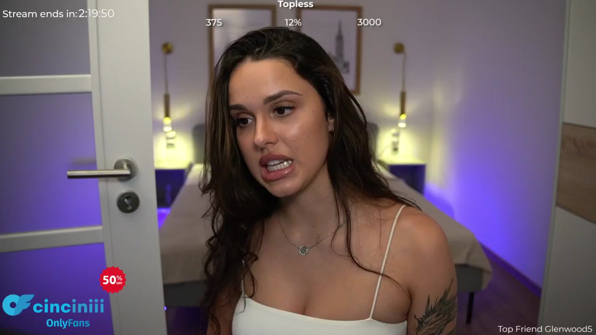 Gallery image thumbnail from cinnabellee's myfreecams stream on, 07/15/2024, 19:05 image 20 of 20