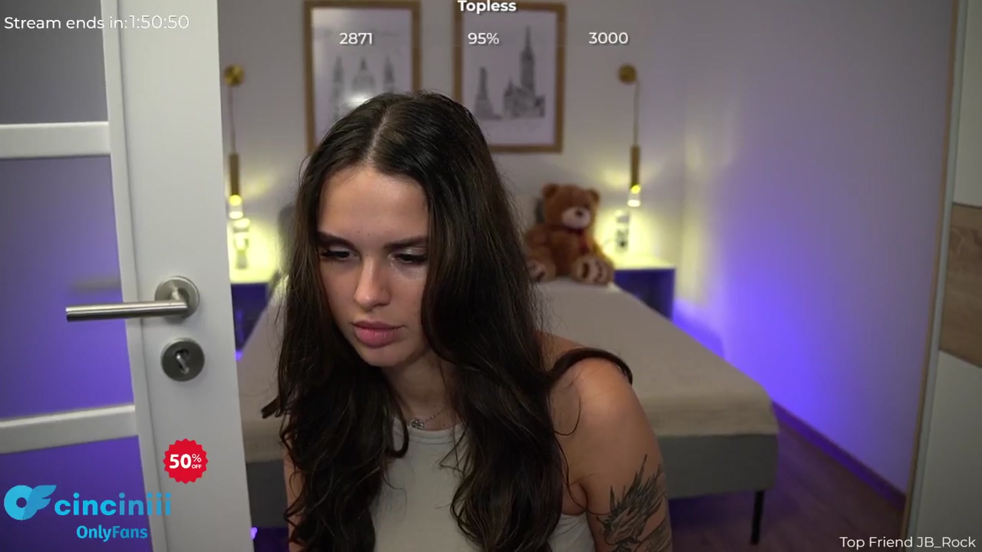 Gallery image thumbnail from cinnabellee's myfreecams stream on, 07/17/2024, 19:23 image 17 of 20