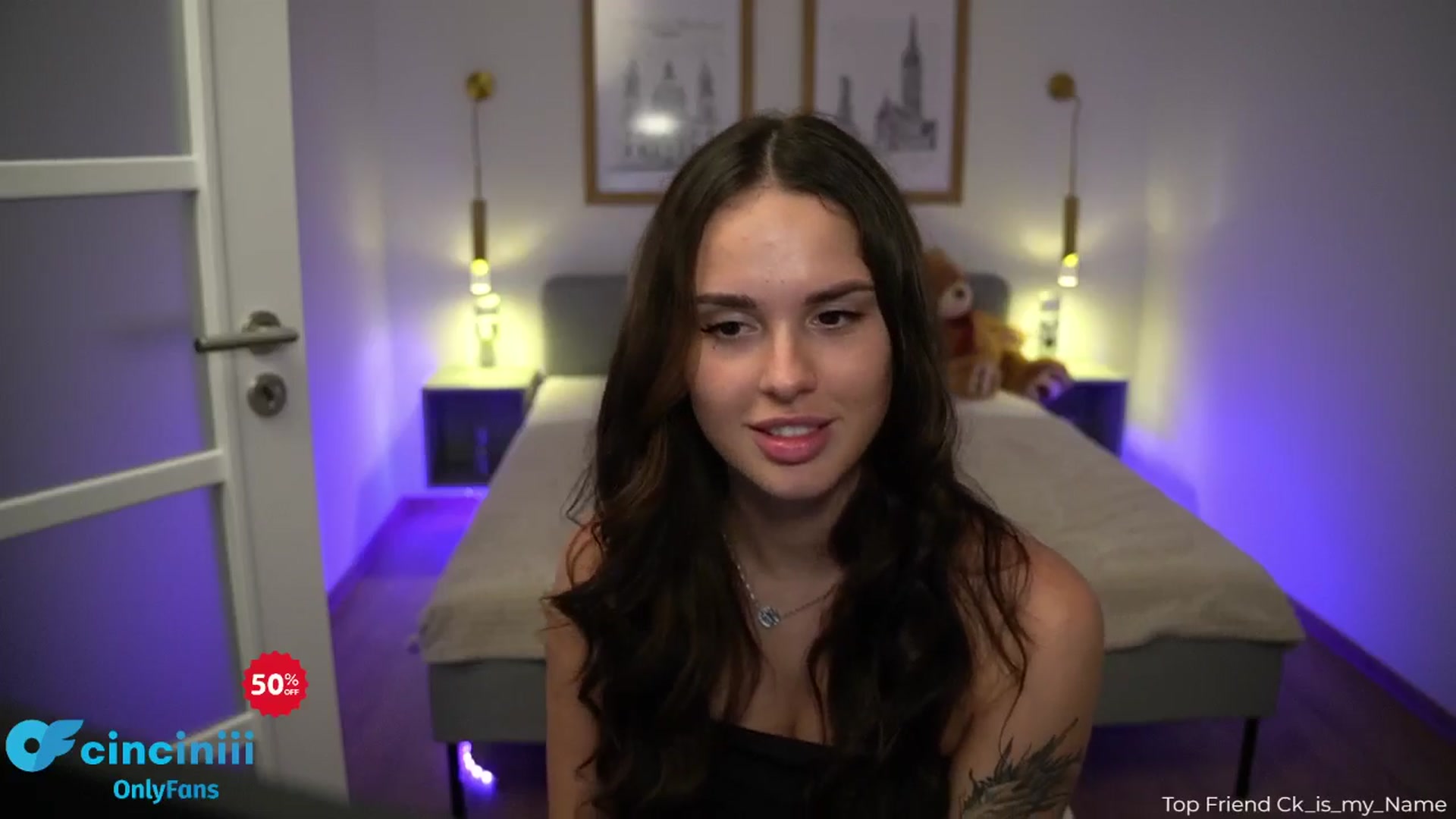 Gallery image thumbnail from cinnabellee's myfreecams stream on, 07/22/2024, 20:39 image 18 of 20
