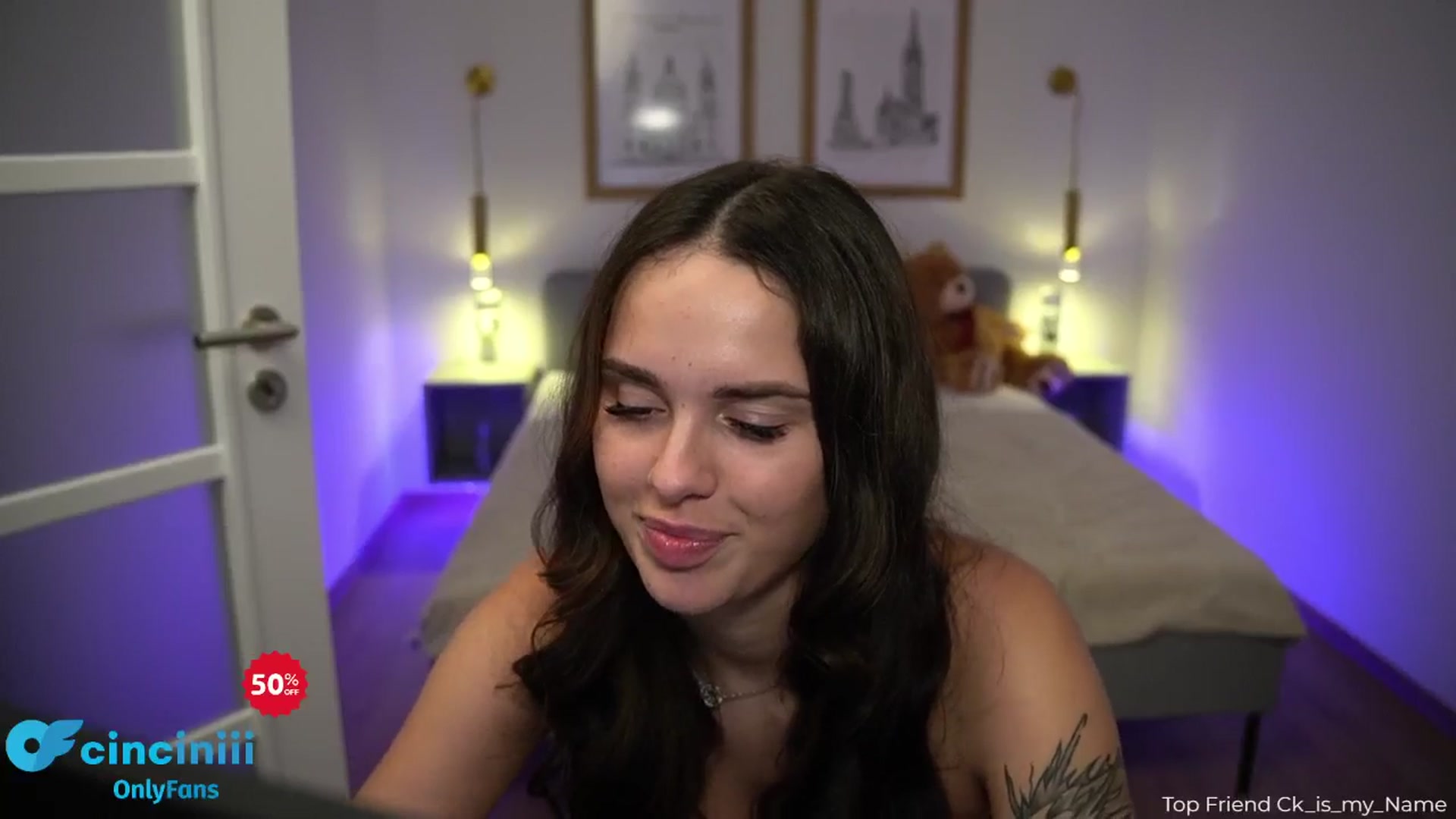 Gallery image thumbnail from cinnabellee's myfreecams stream on, 07/22/2024, 20:39 image 13 of 20