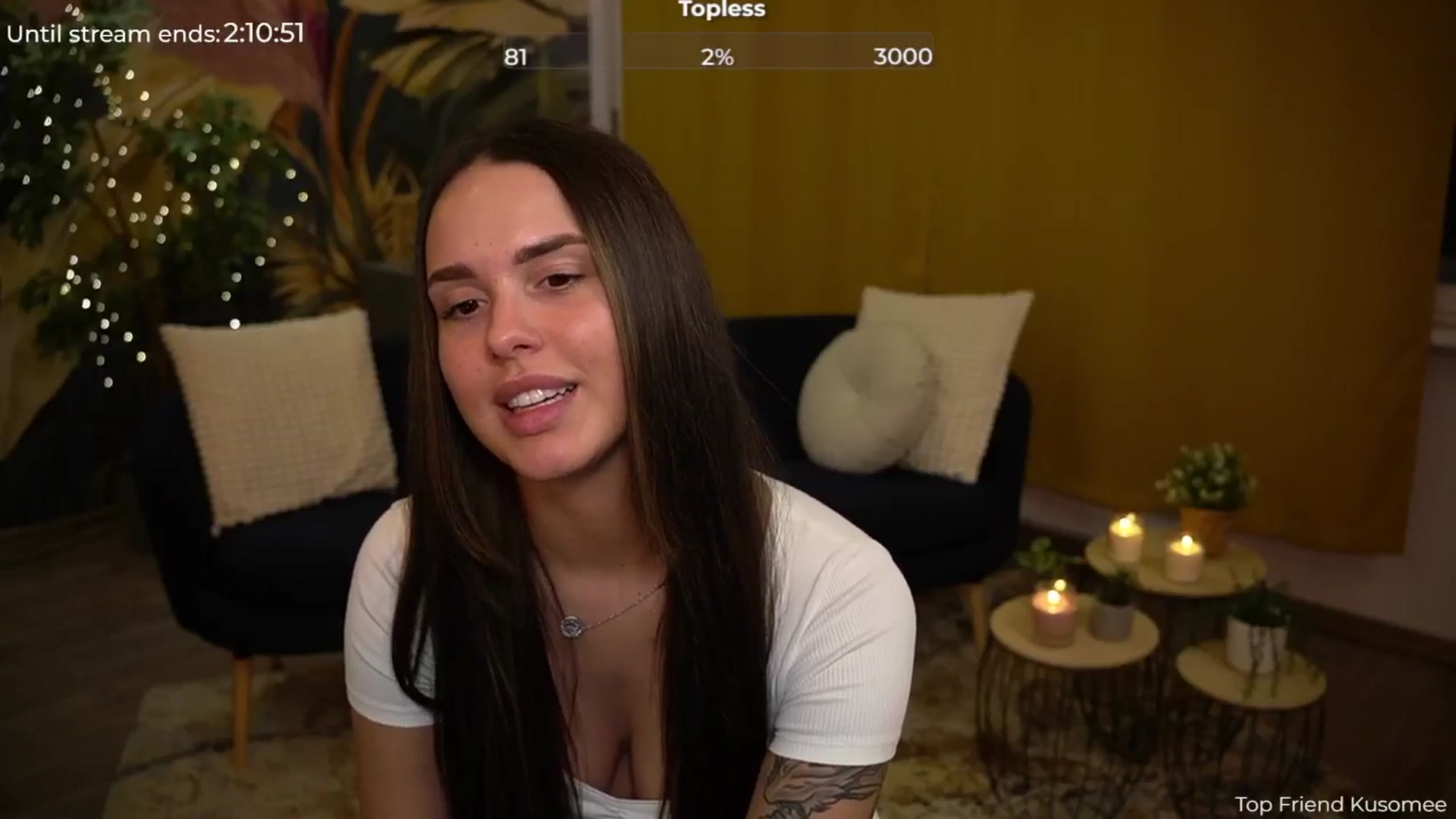 Gallery image thumbnail from cinnabellee's myfreecams stream on, 08/04/2024, 19:37 image 7 of 20