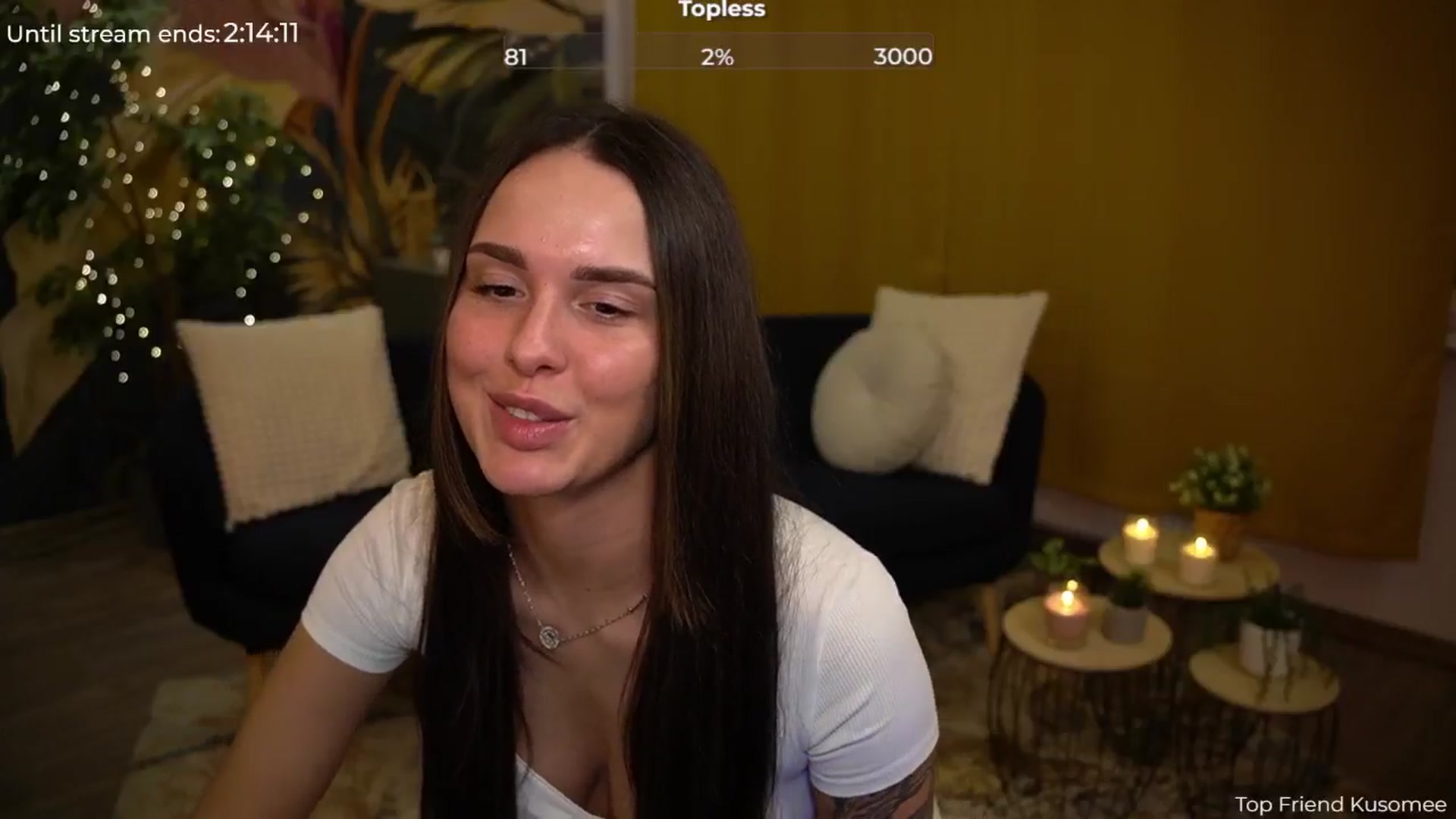 Gallery image thumbnail from cinnabellee's myfreecams stream on, 08/04/2024, 19:37 image 6 of 20