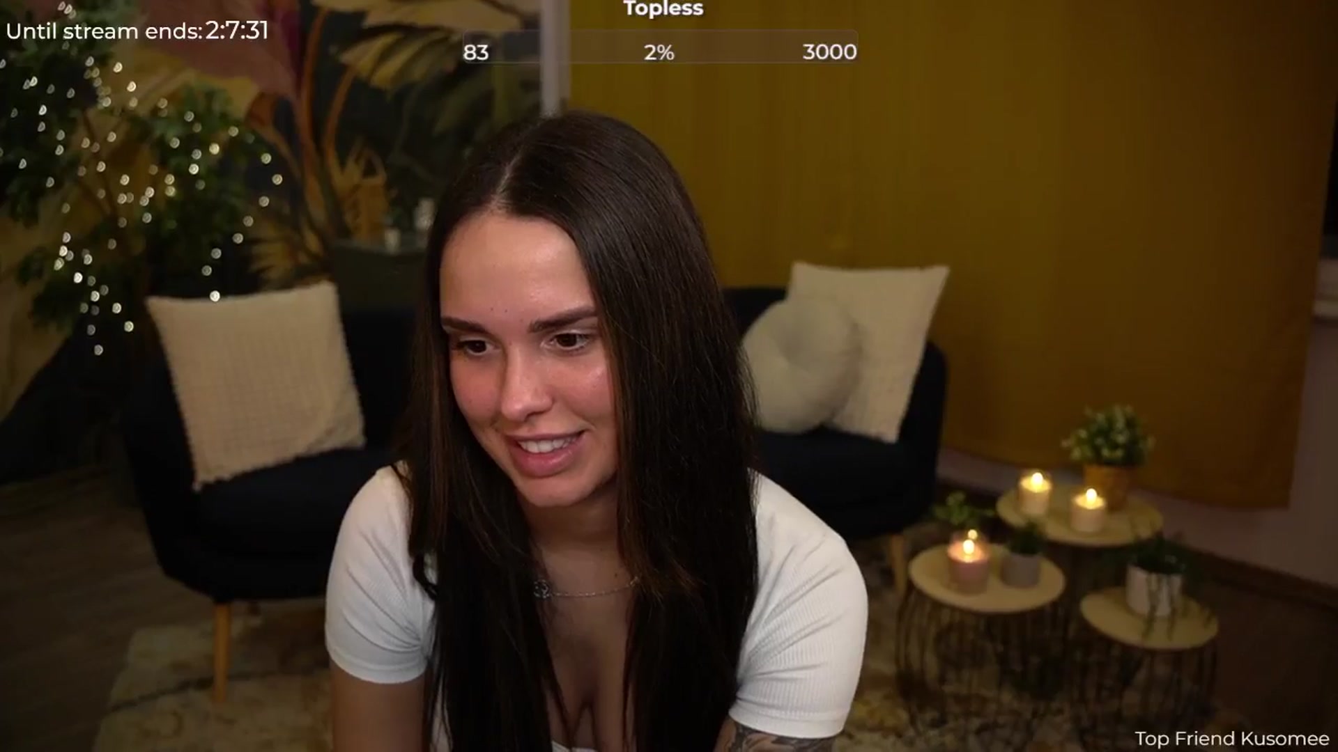 Gallery image thumbnail from cinnabellee's myfreecams stream on, 08/04/2024, 19:37 image 8 of 20