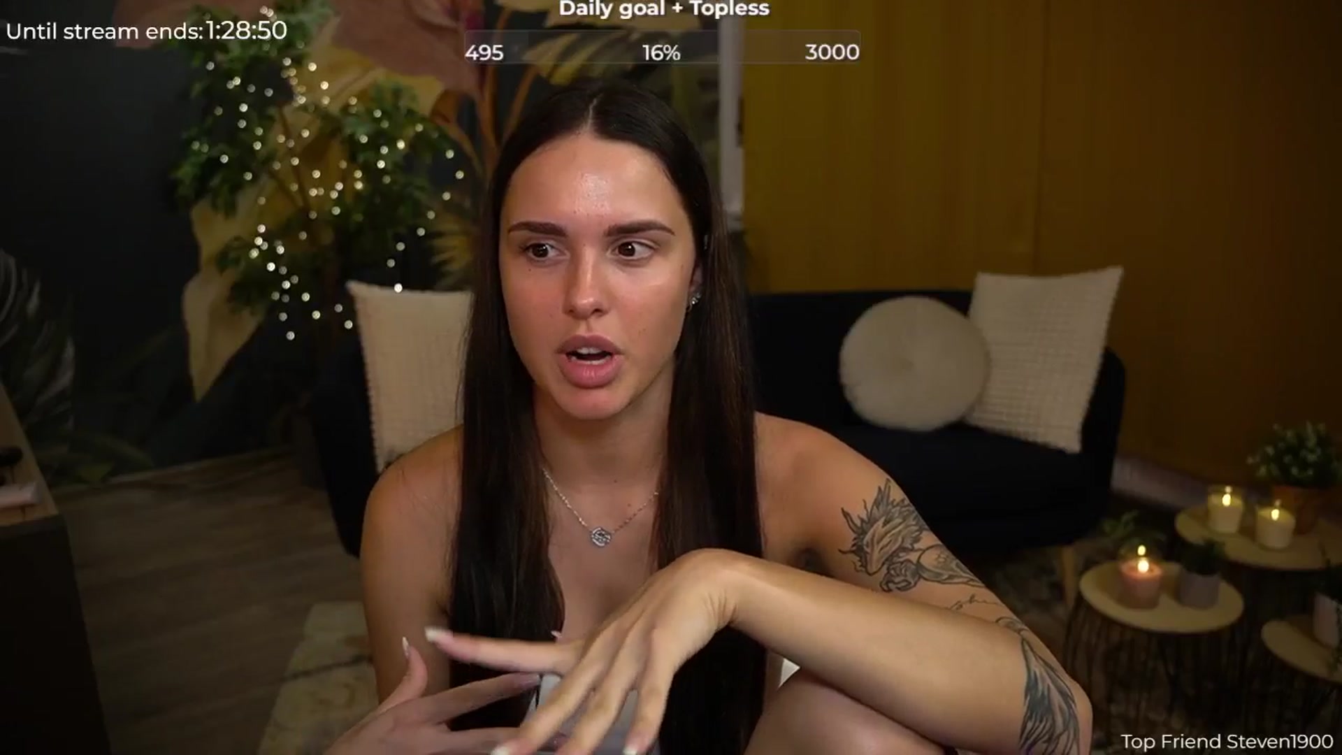 Gallery image thumbnail from cinnabellee's myfreecams stream on, 08/06/2024, 20:59 image 3 of 20