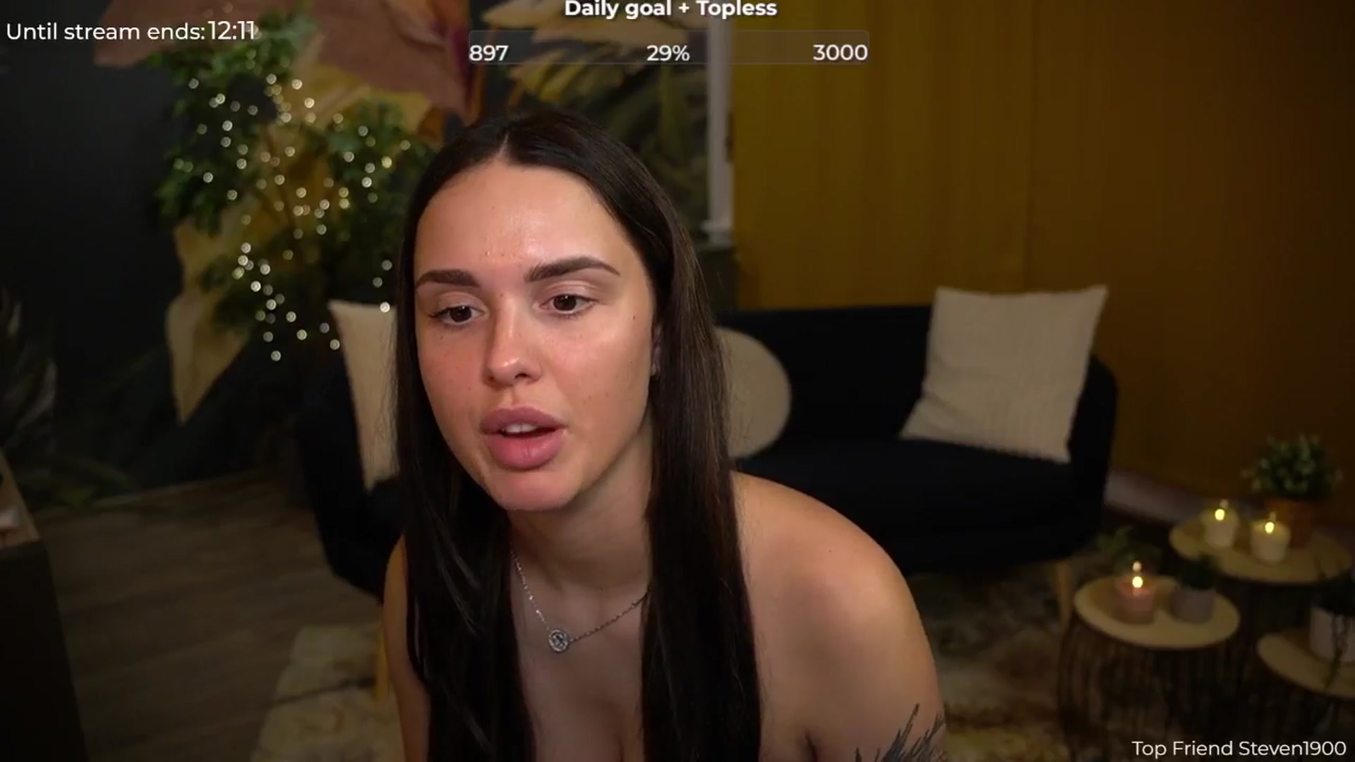 Gallery image thumbnail from cinnabellee's myfreecams stream on, 08/06/2024, 20:59 image 17 of 20