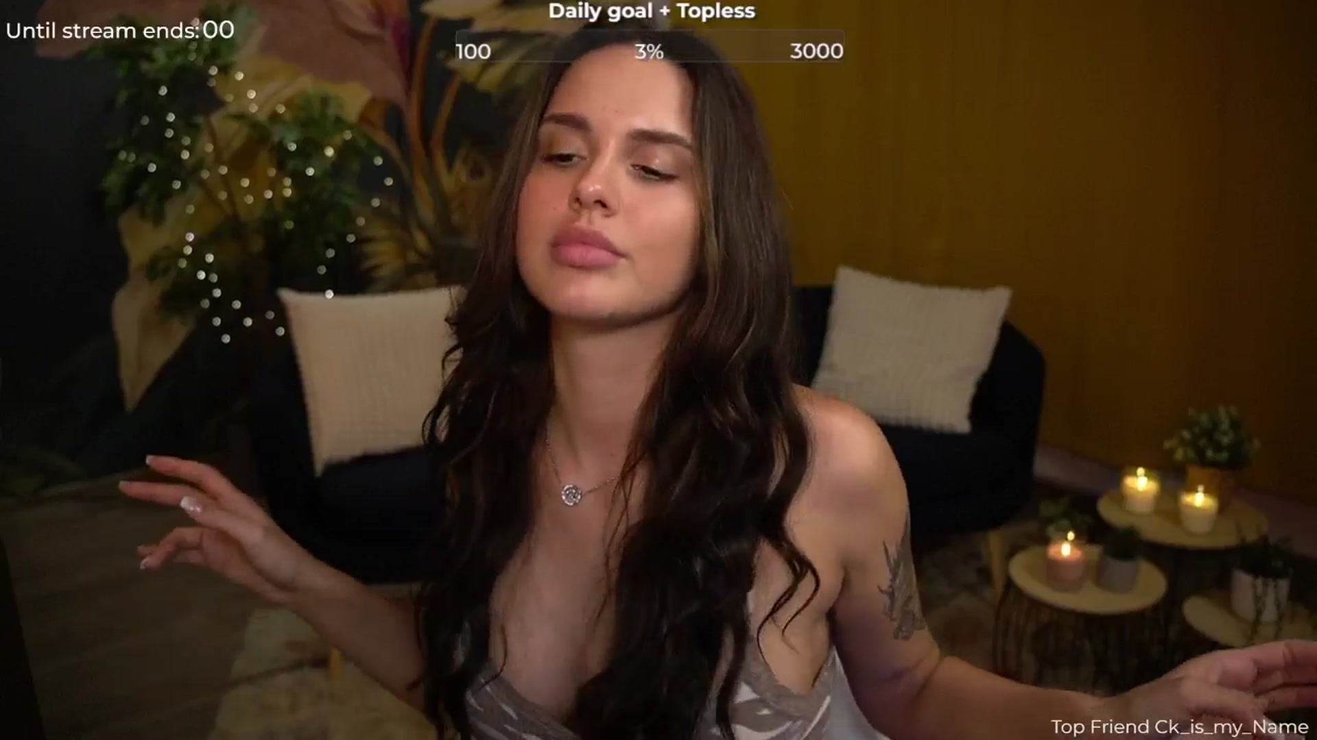 Gallery image thumbnail from cinnabellee's myfreecams stream on, 08/08/2024, 19:42 image 14 of 20
