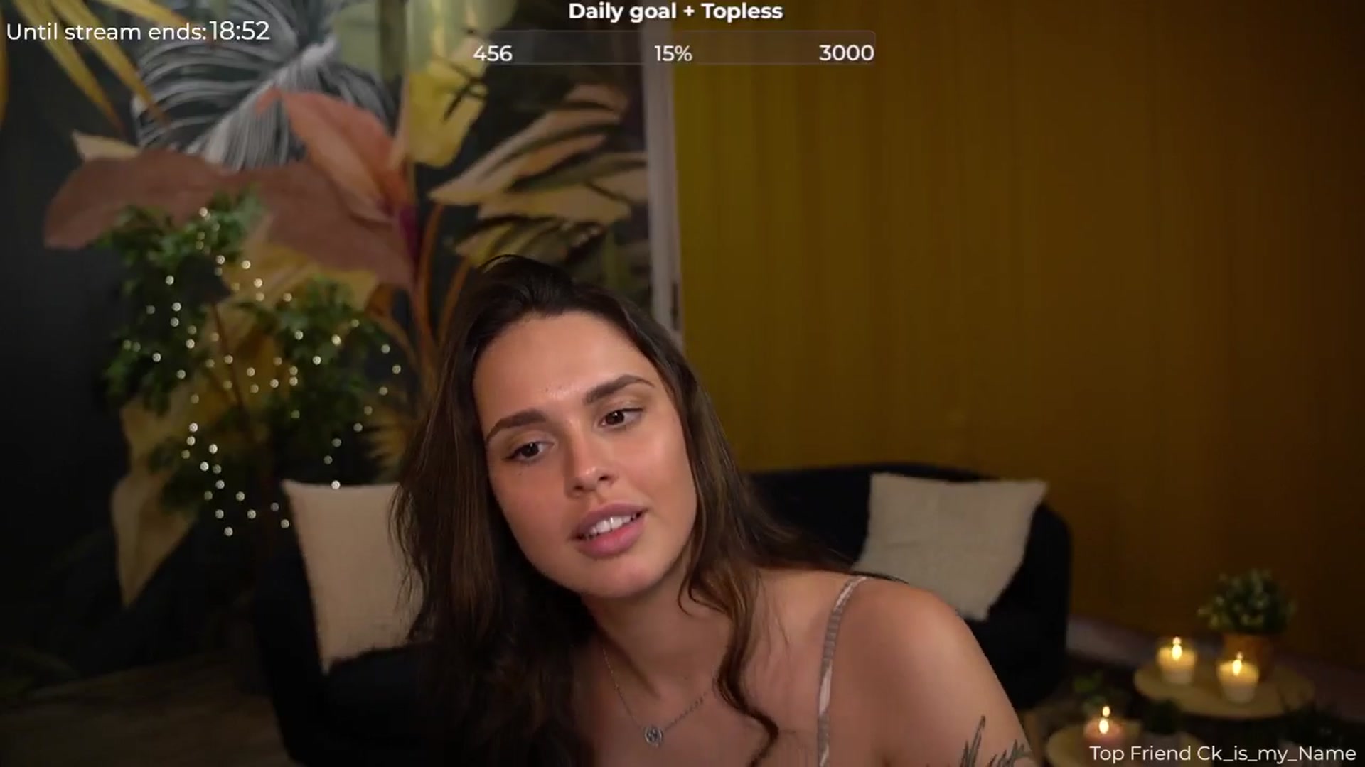 Gallery image thumbnail from cinnabellee's myfreecams stream on, 08/08/2024, 21:09 image 8 of 20