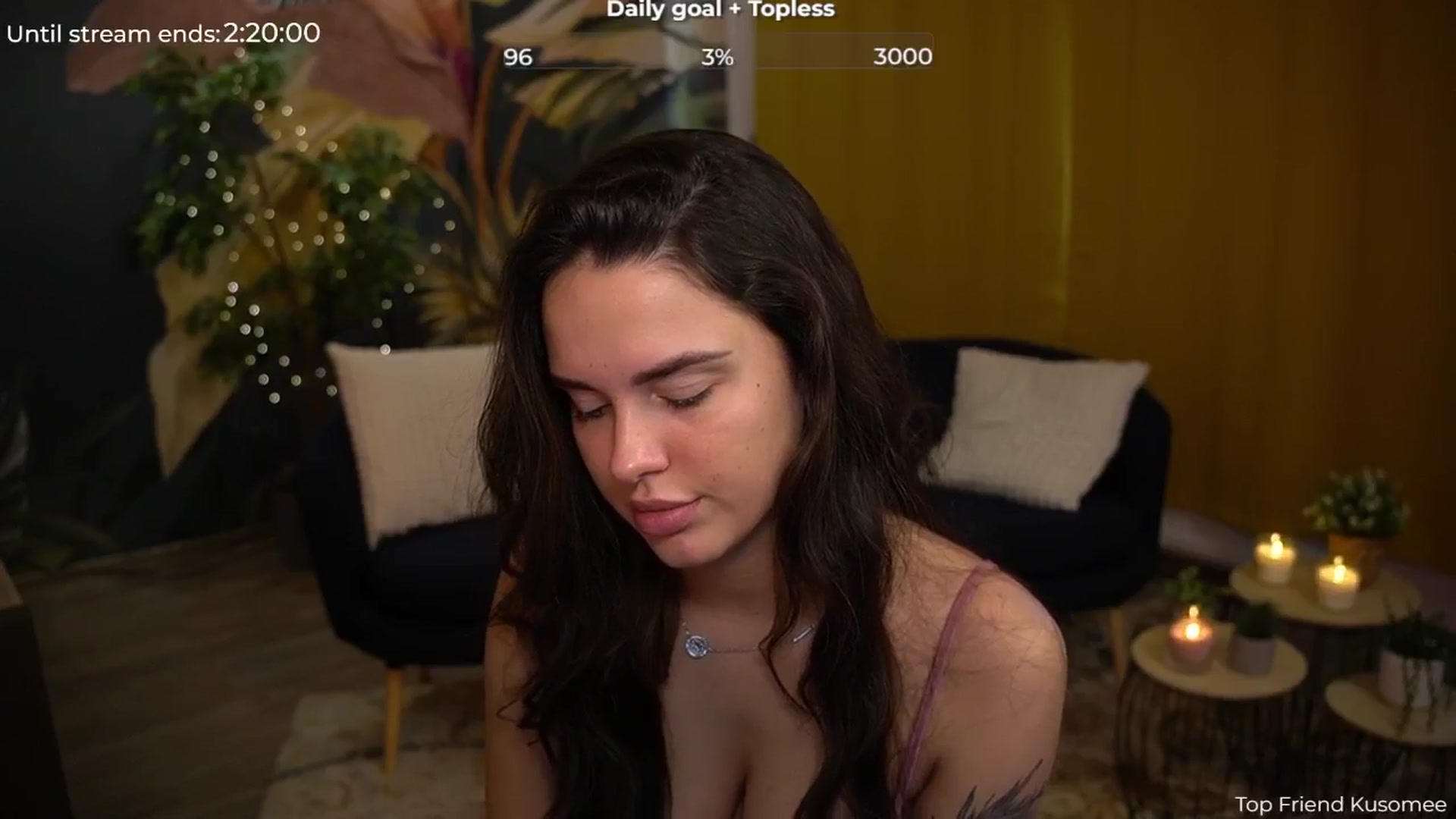 Gallery image thumbnail from cinnabellee's myfreecams stream on, 08/09/2024, 07:17 image 6 of 20