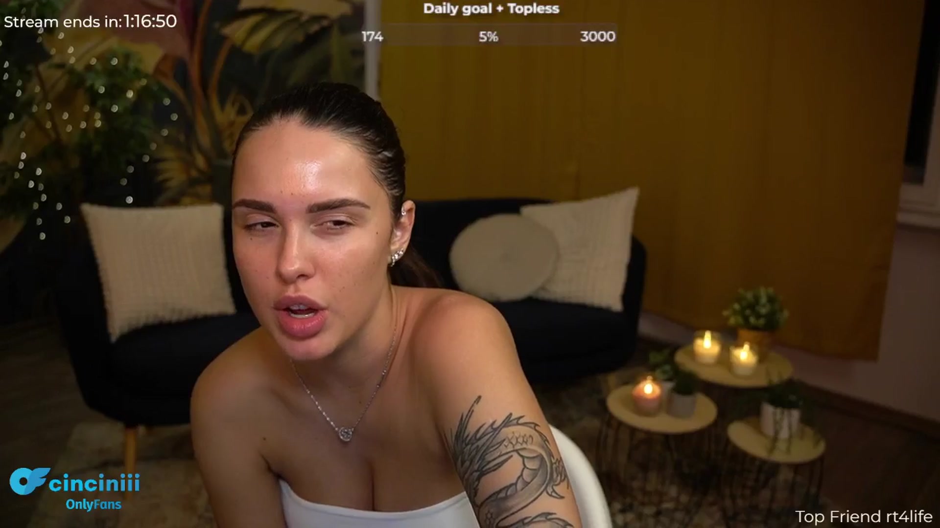 Gallery image thumbnail from cinnabellee's myfreecams stream on, 08/13/2024, 20:30 image 12 of 20