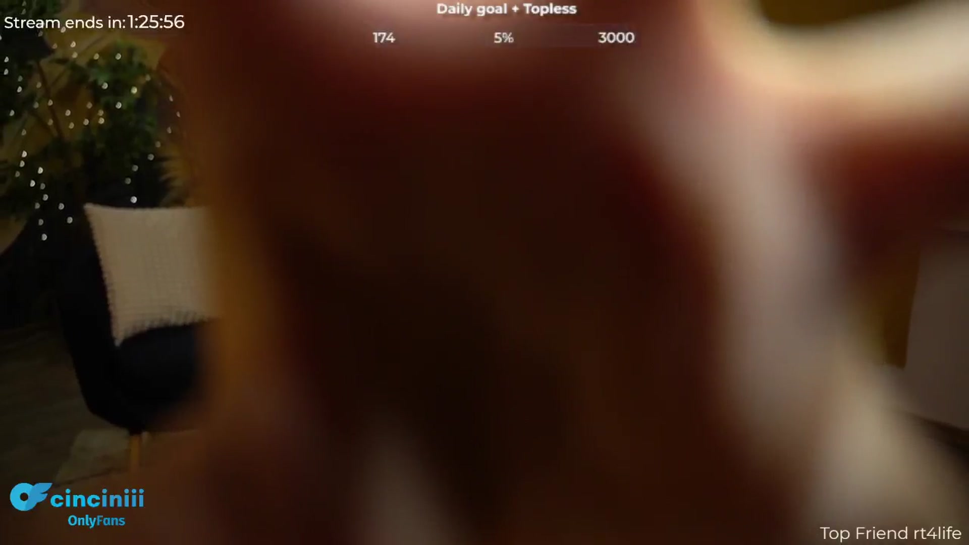Gallery image thumbnail from cinnabellee's myfreecams stream on, 08/13/2024, 20:30 image 9 of 20