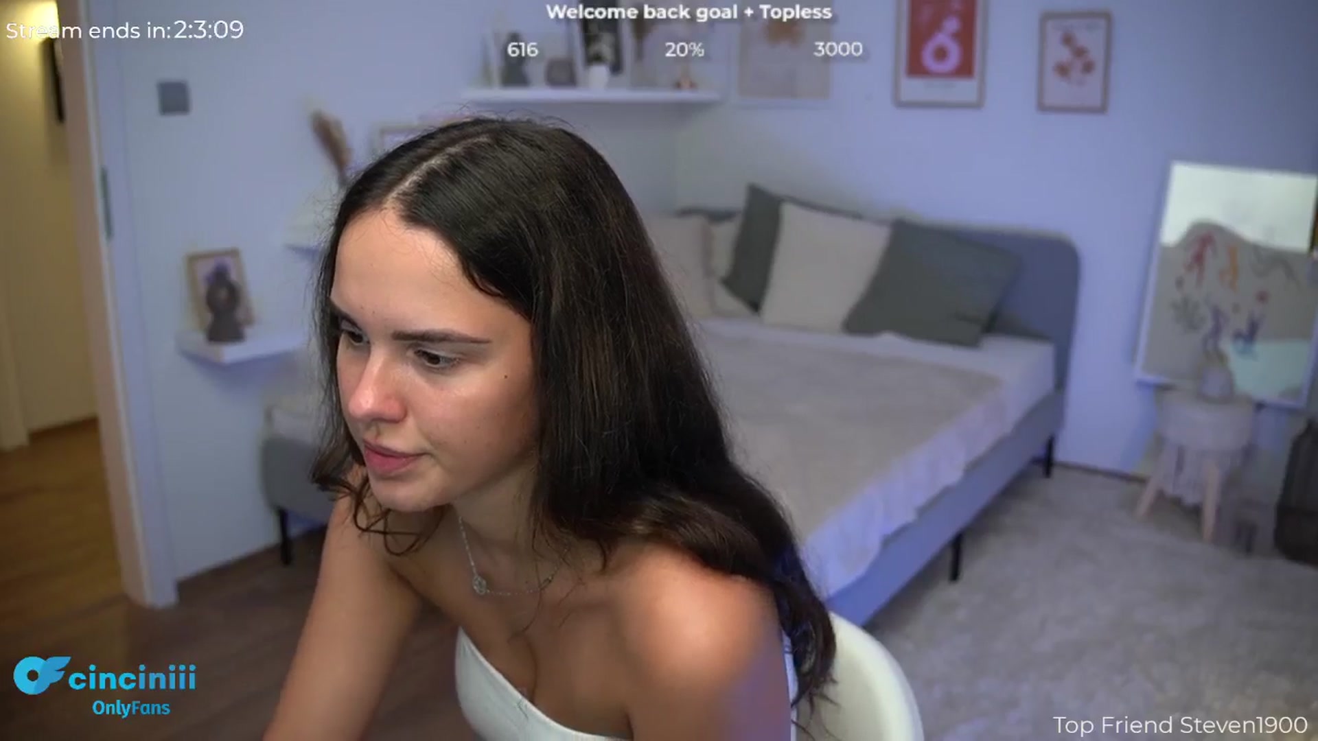 Gallery image thumbnail from cinnabellee's myfreecams stream on, 08/26/2024, 19:08 image 19 of 20