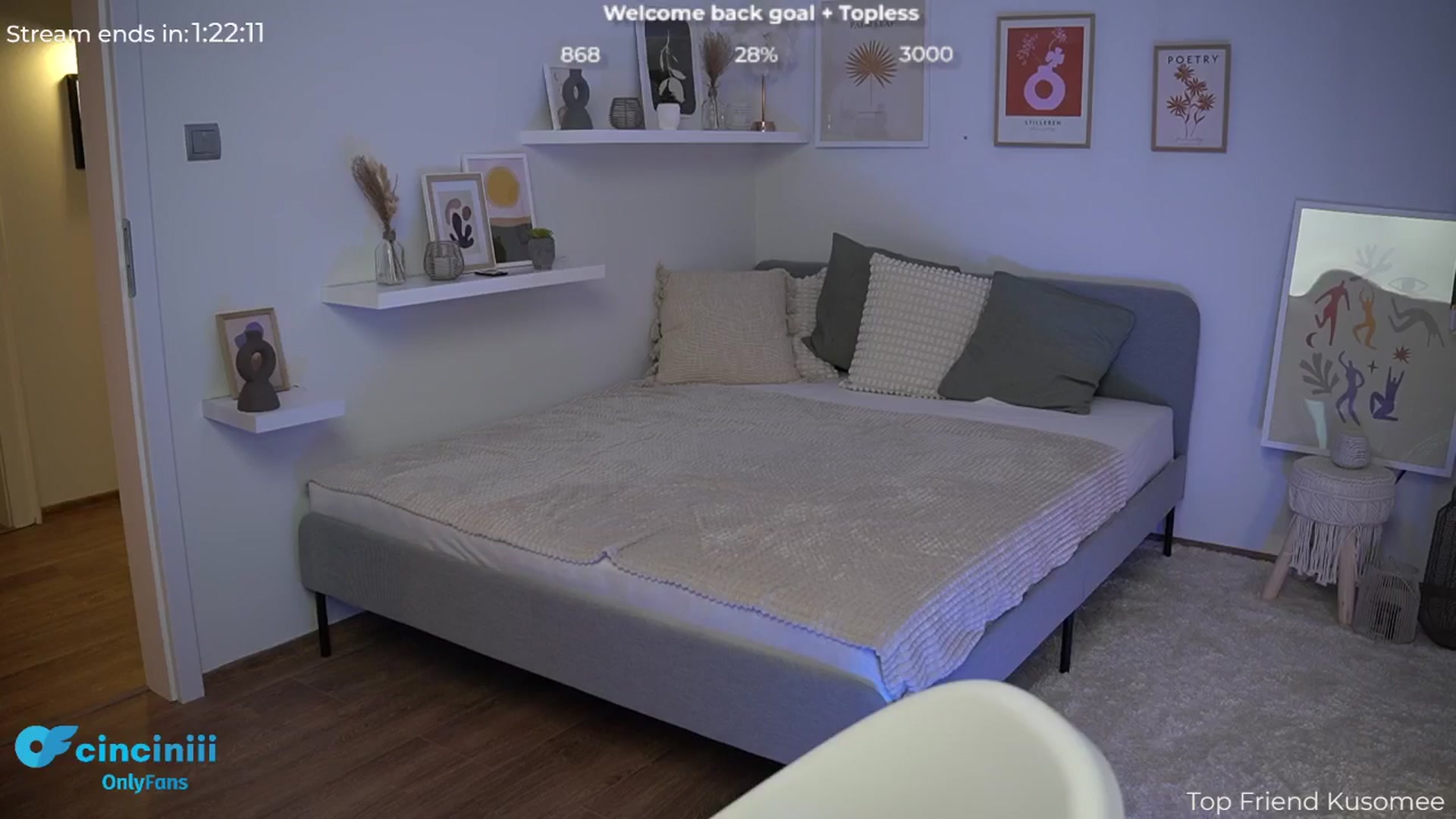 Gallery image thumbnail from cinnabellee's myfreecams stream on, 08/26/2024, 20:57 image 3 of 20