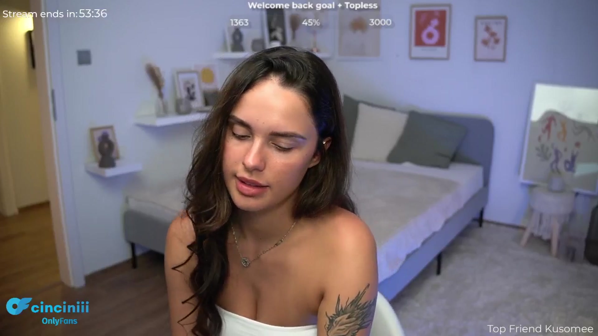 Gallery image thumbnail from cinnabellee's myfreecams stream on, 08/26/2024, 20:57 image 10 of 20