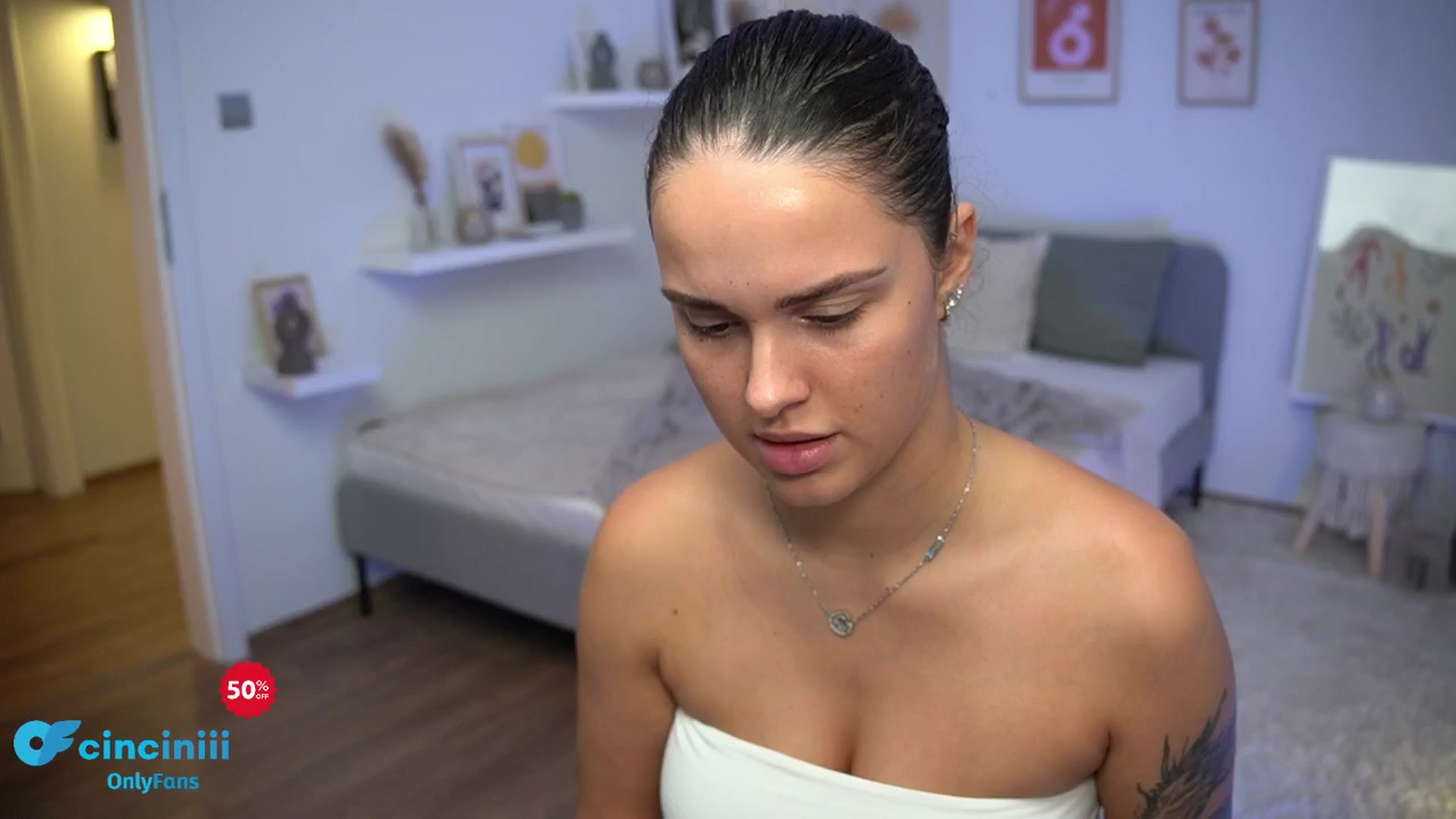 Gallery image thumbnail from cinnabellee's myfreecams stream on, 09/05/2024, 21:20 image 14 of 20