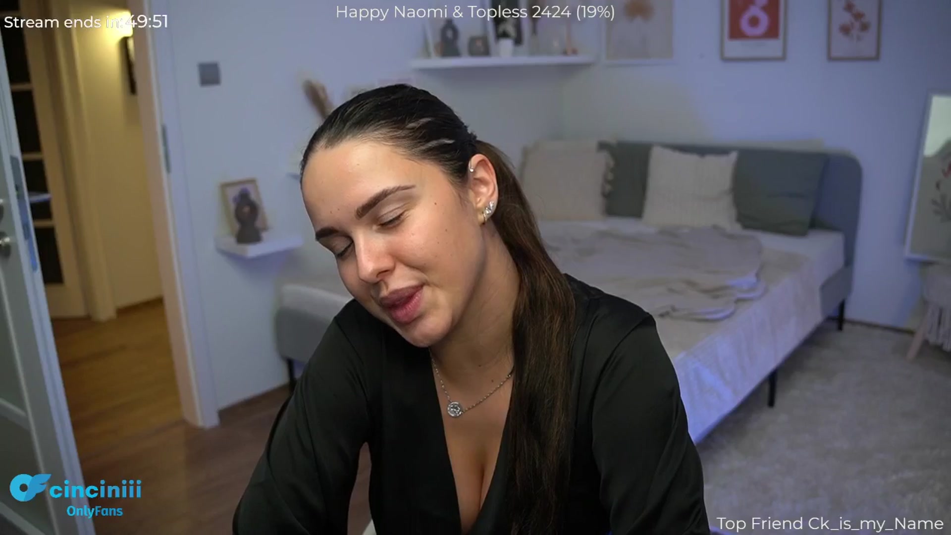 Gallery image thumbnail from cinnabellee's myfreecams stream on, 09/11/2024, 20:39 image 15 of 20