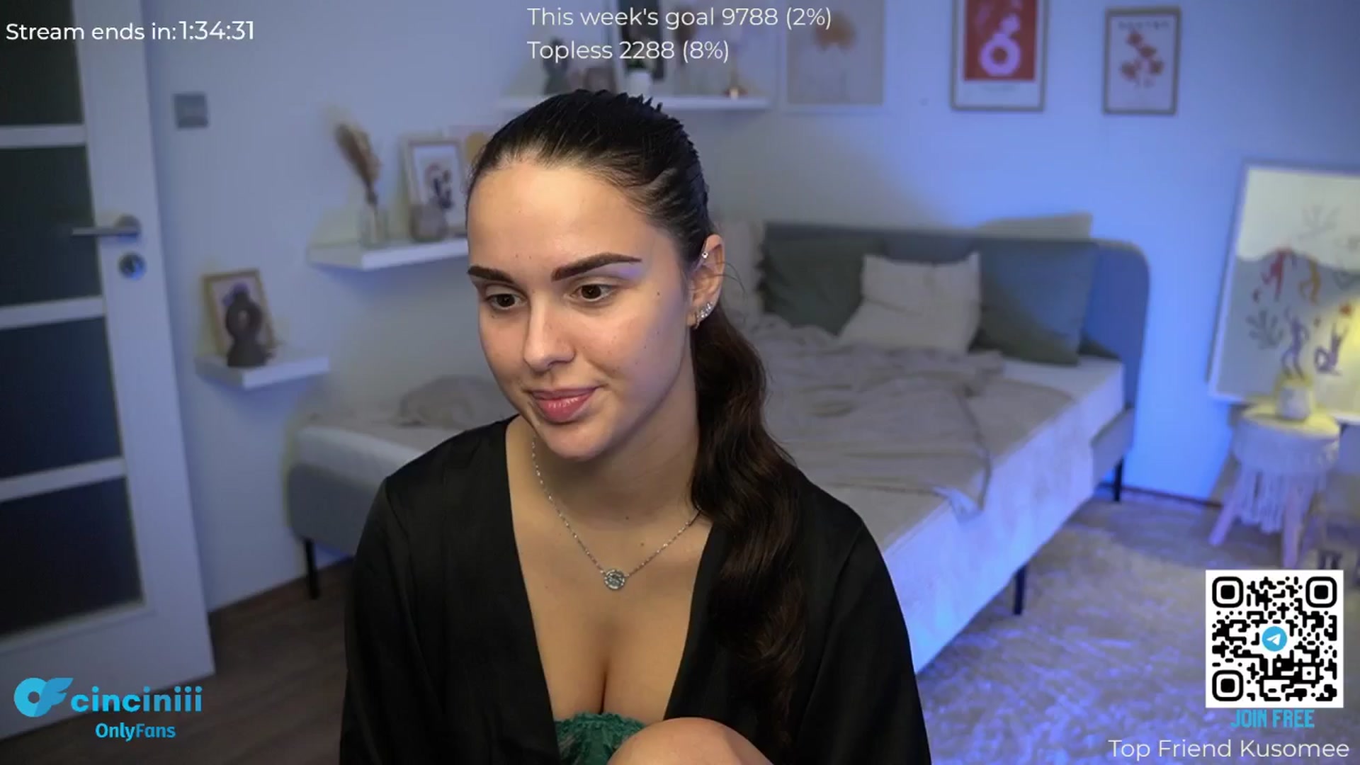 Gallery image thumbnail from cinnabellee's myfreecams stream on, 09/22/2024, 20:52 image 7 of 20
