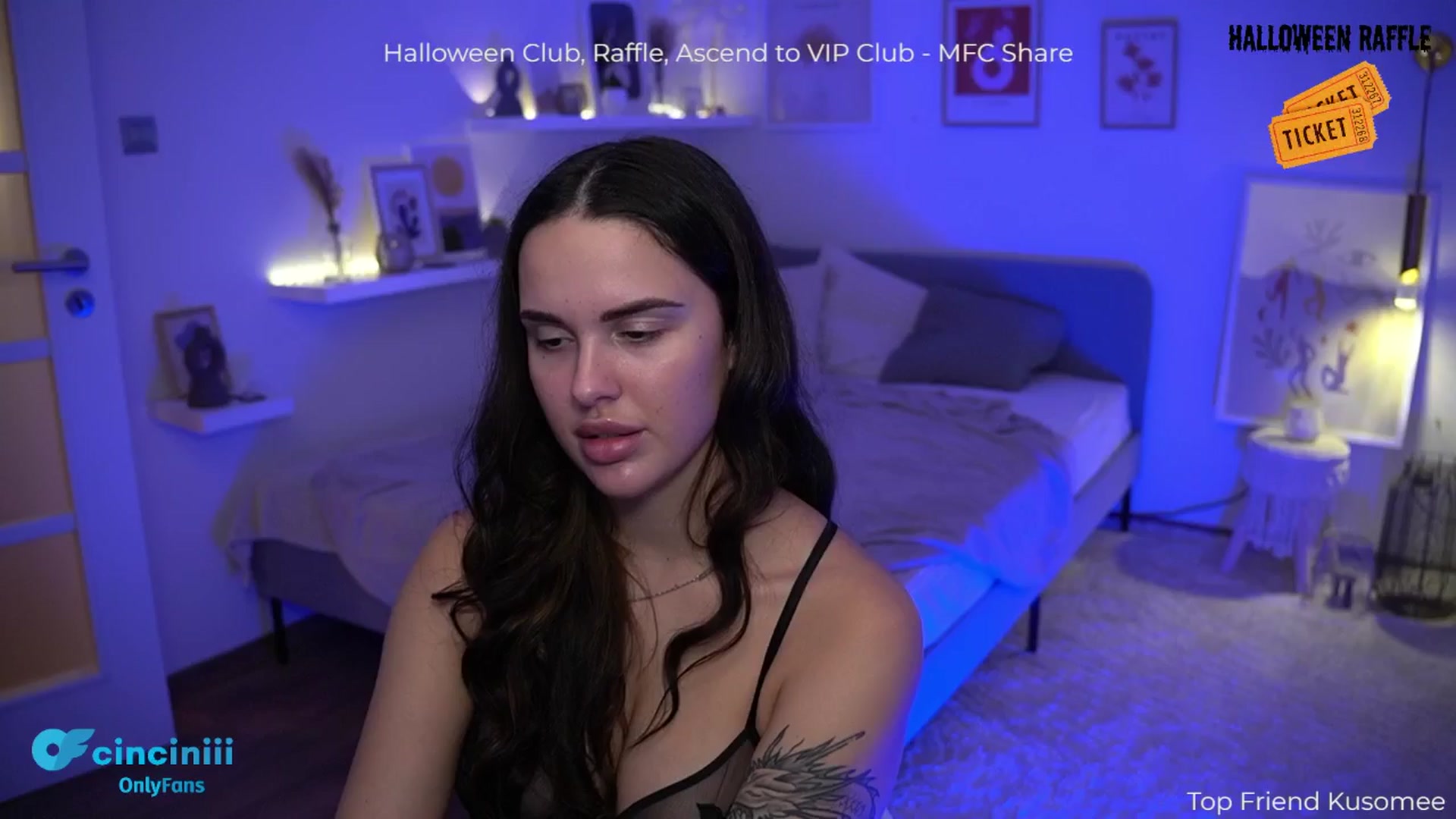Gallery image thumbnail from cinnabellee's myfreecams stream on, 10/04/2024, 24:11 image 10 of 20