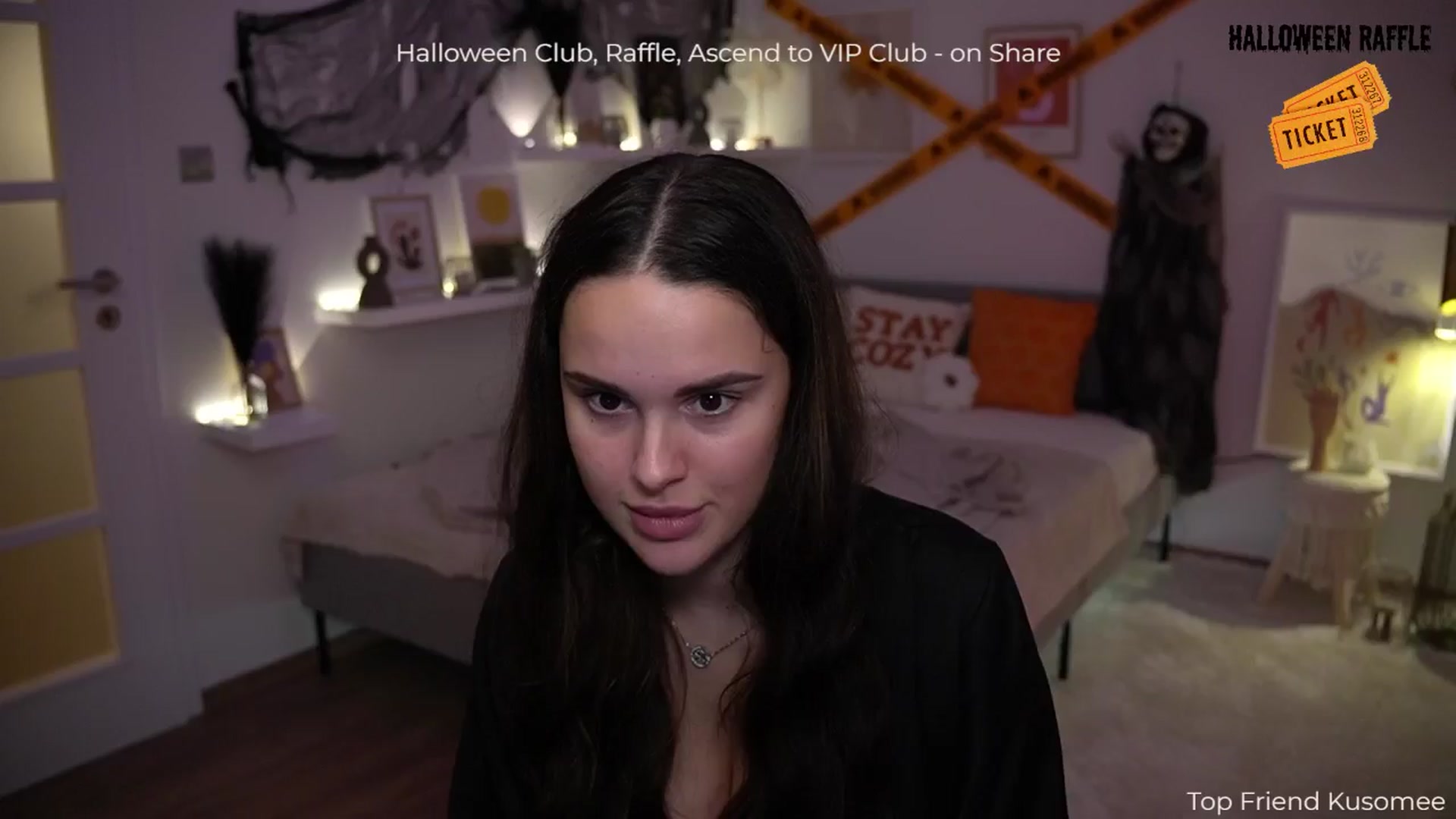 Gallery image thumbnail from cinnabellee's myfreecams stream on, 10/06/2024, 19:44 image 12 of 20