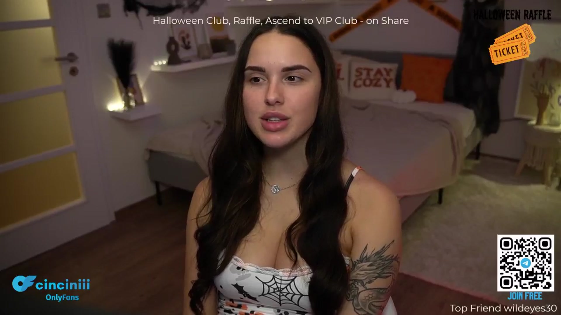 Gallery image thumbnail from cinnabellee's myfreecams stream on, 10/14/2024, 20:59 image 15 of 20