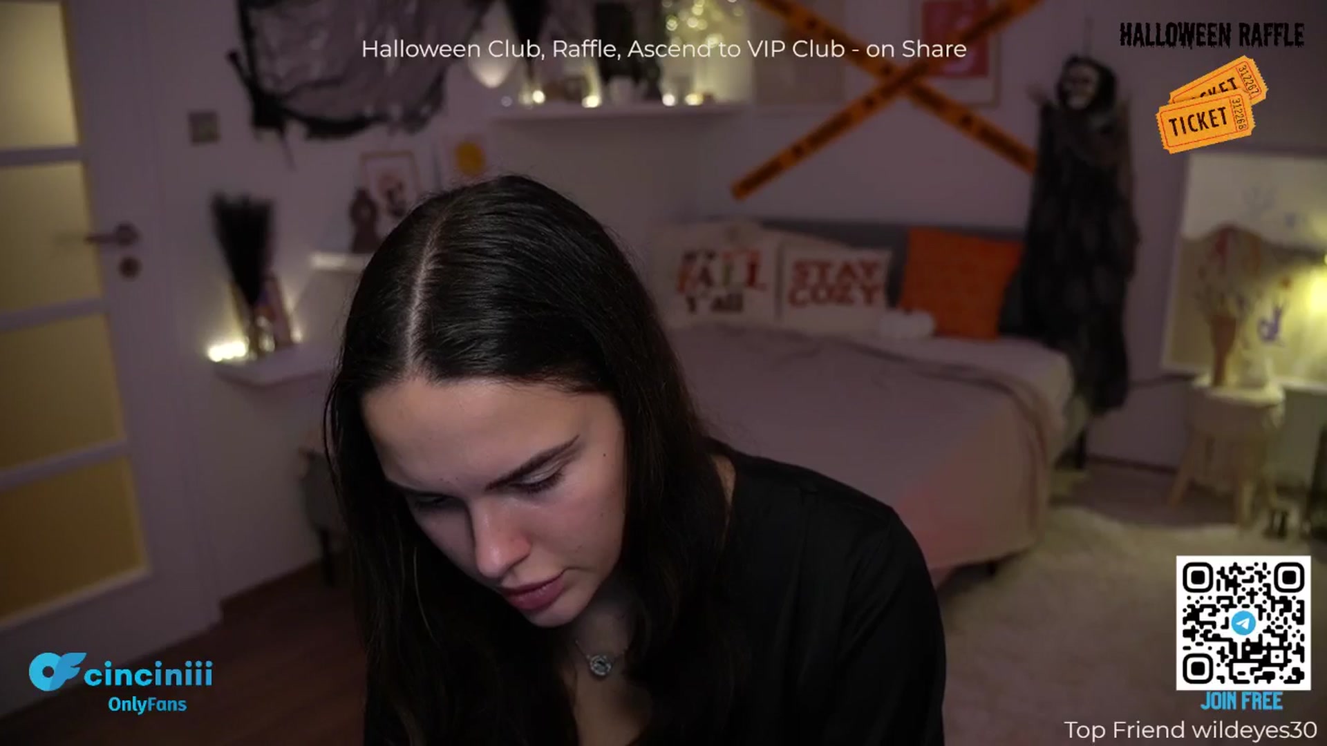 Gallery image thumbnail from cinnabellee's myfreecams stream on, 10/17/2024, 24:07 image 8 of 20
