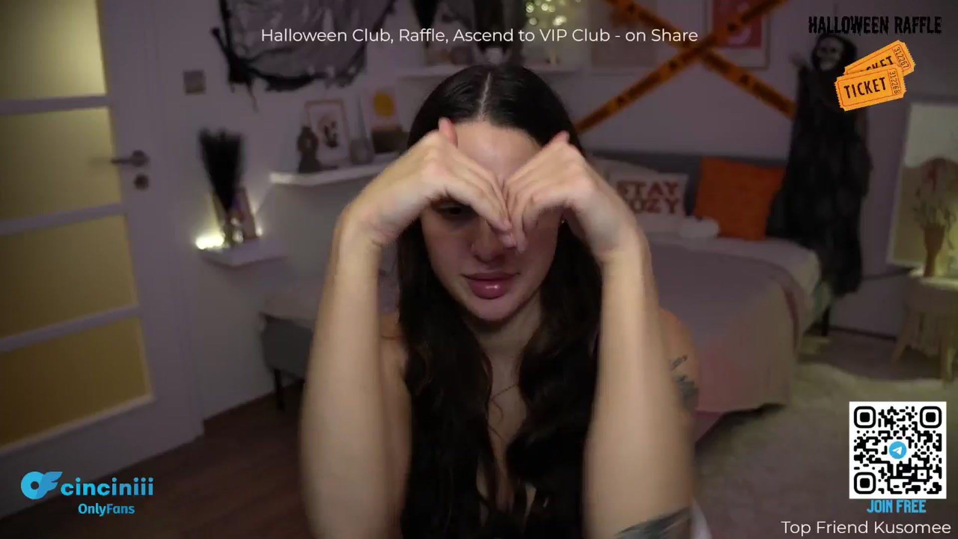 Gallery image thumbnail from cinnabellee's myfreecams stream on, 10/17/2024, 24:07 image 20 of 20