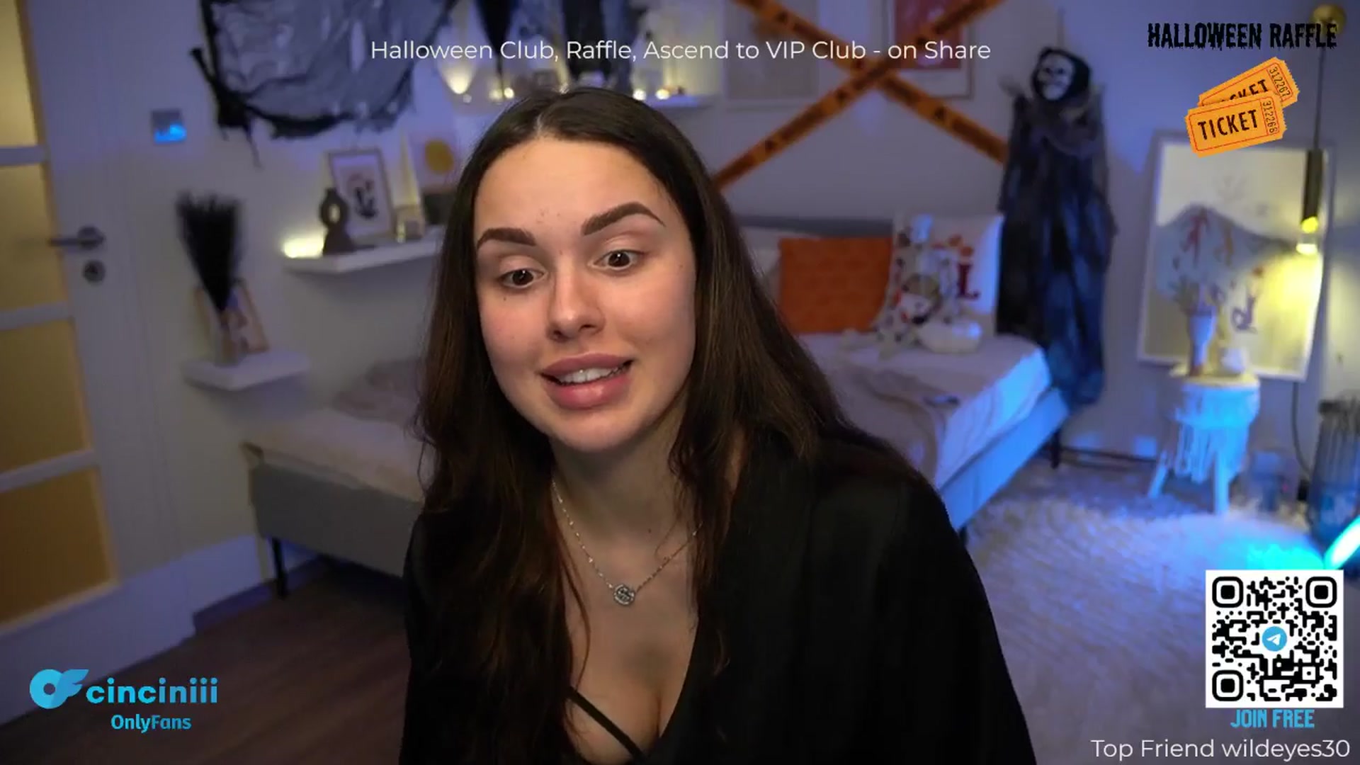 Gallery image thumbnail from cinnabellee's myfreecams stream on, 10/27/2024, 20:27 image 11 of 20