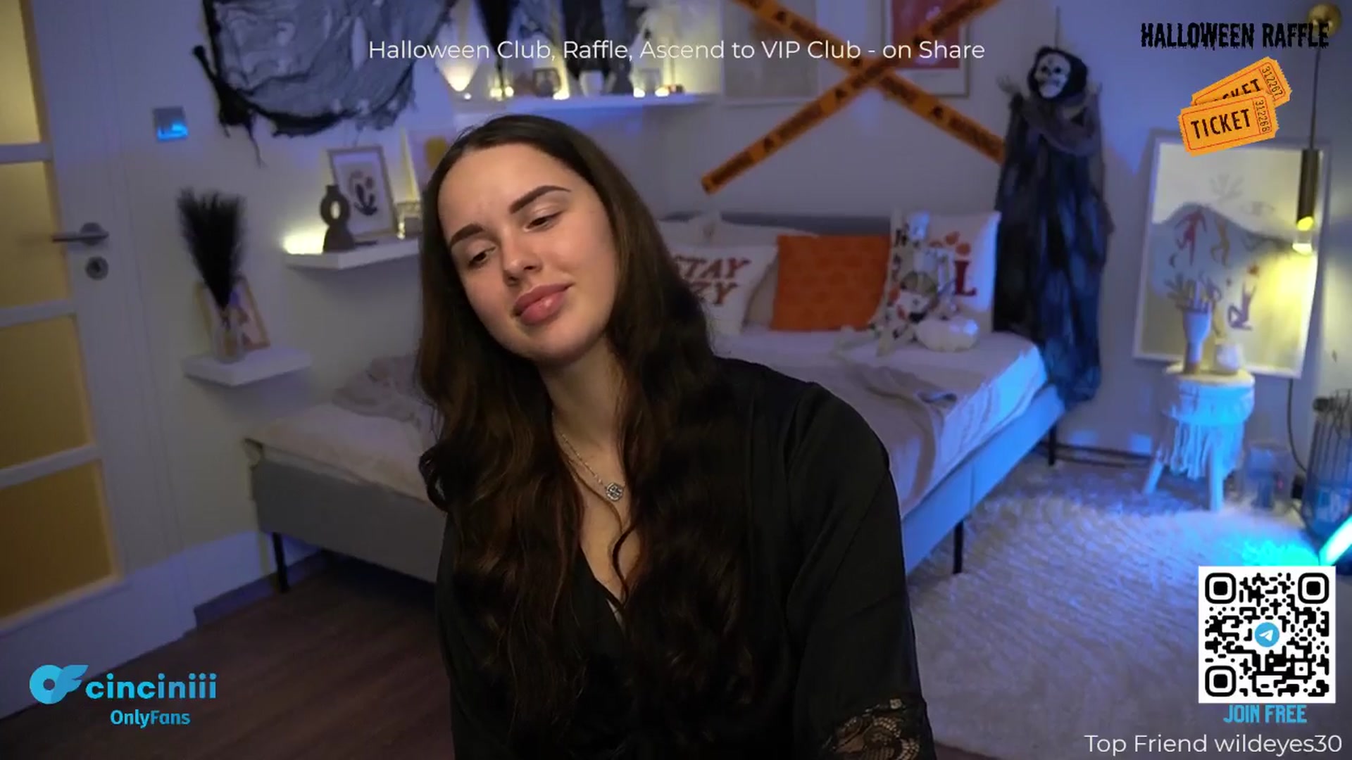 Gallery image thumbnail from cinnabellee's myfreecams stream on, 10/27/2024, 20:27 image 4 of 20
