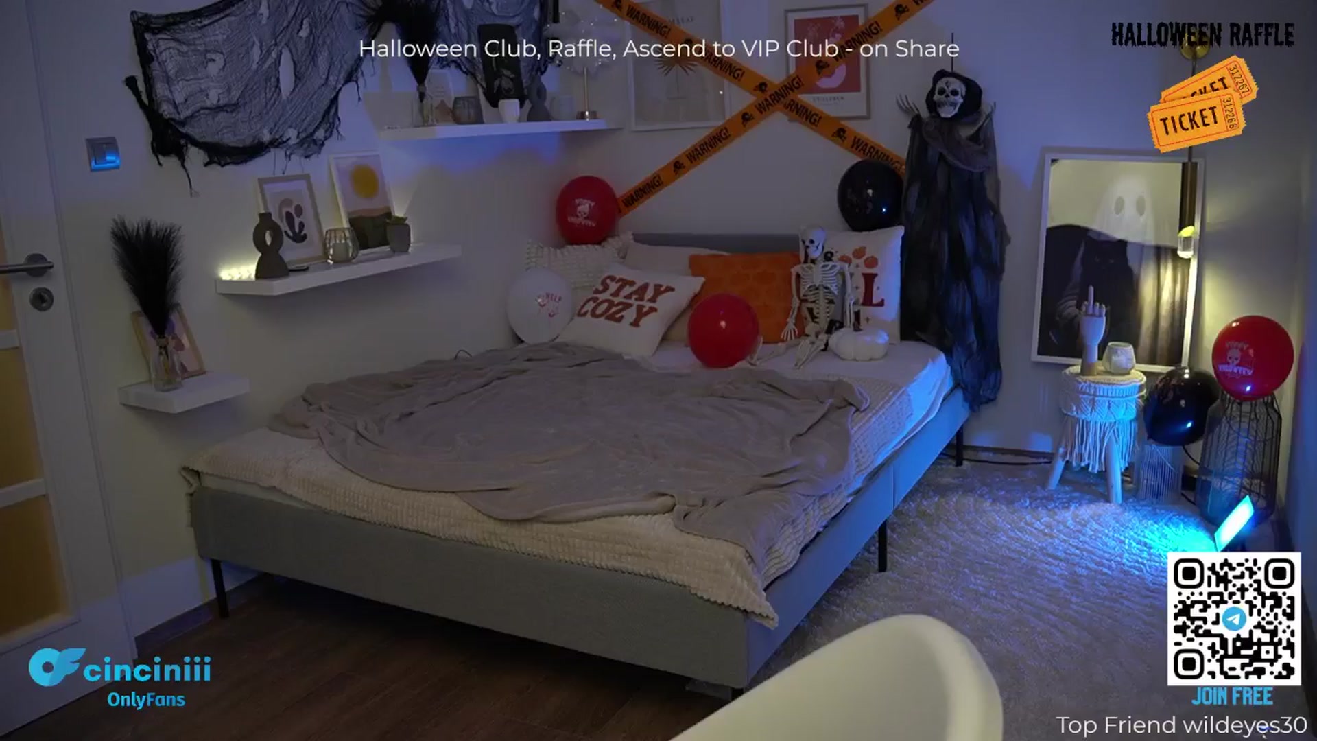 Gallery image thumbnail from cinnabellee's myfreecams stream on, 10/31/2024, 24:33 image 5 of 20