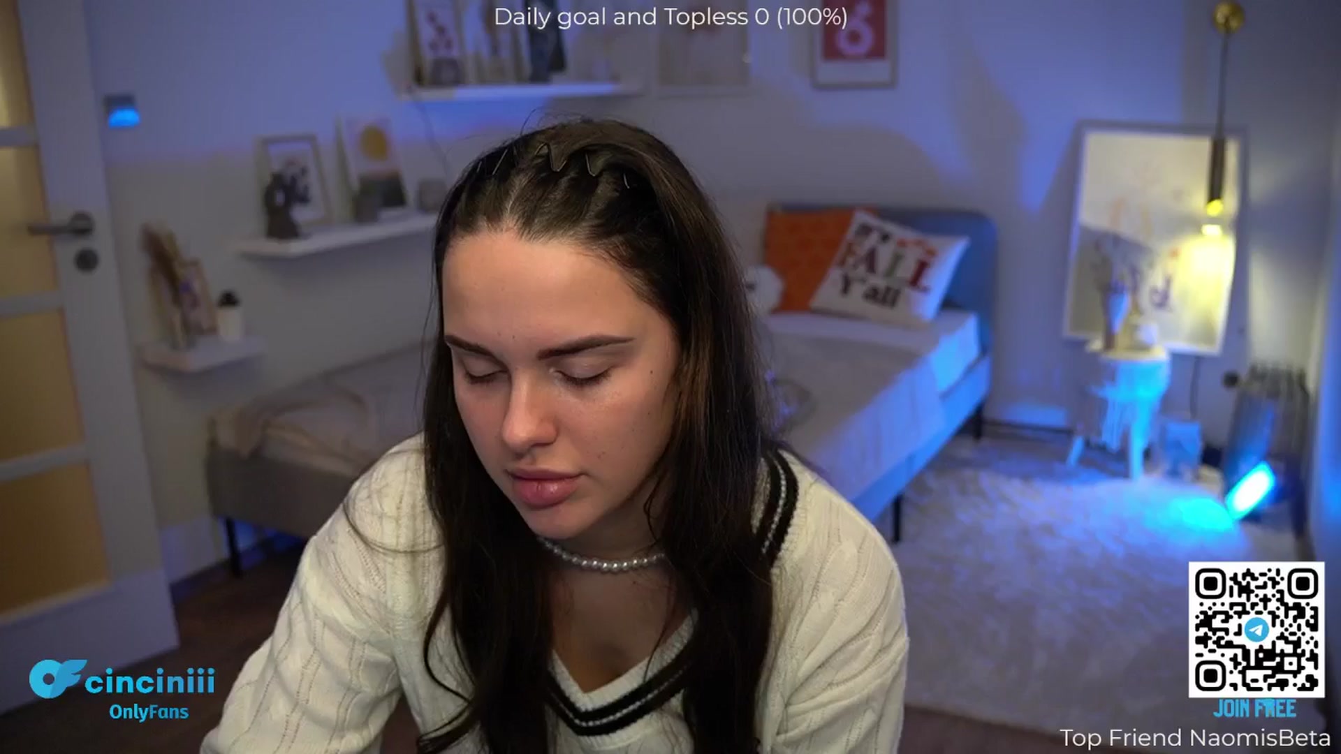 Gallery image thumbnail from cinnabellee's myfreecams stream on, 11/03/2024, 22:09 image 1 of 20