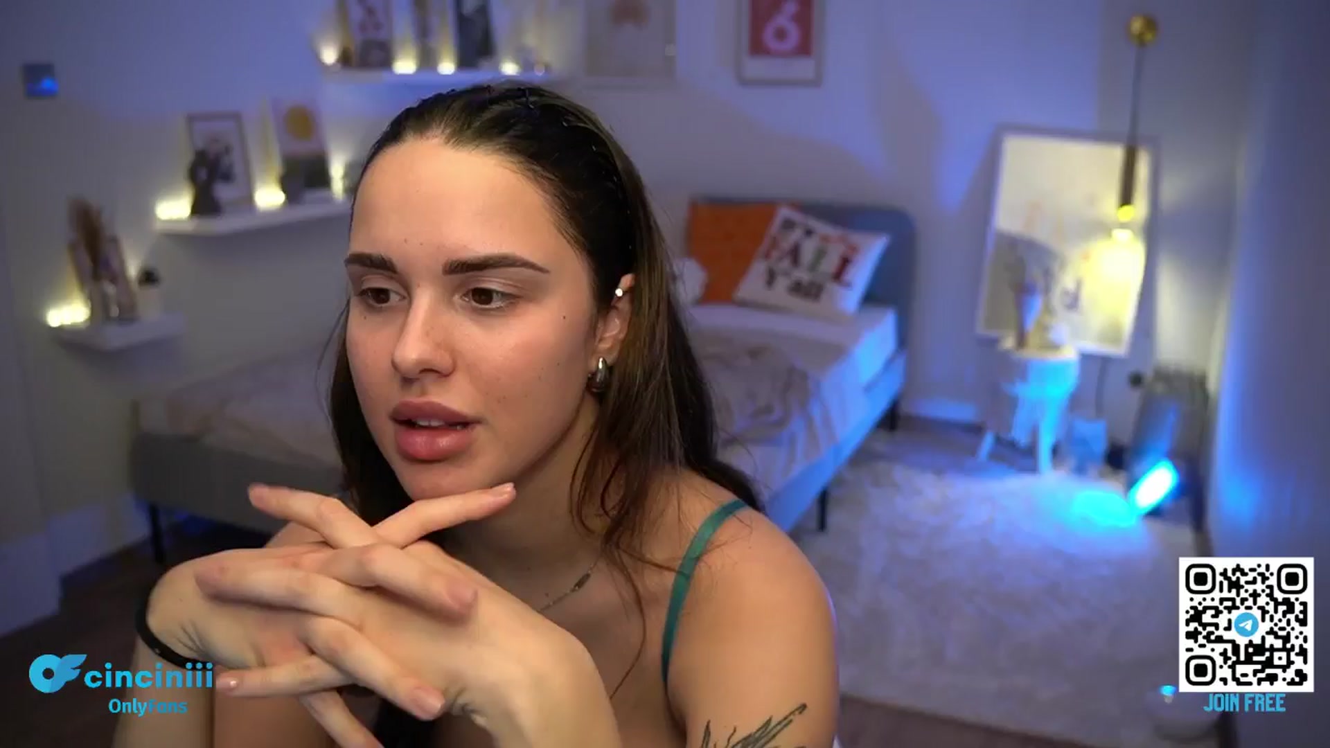 Gallery image thumbnail from cinnabellee's myfreecams stream on, 11/06/2024, 22:03 image 17 of 20