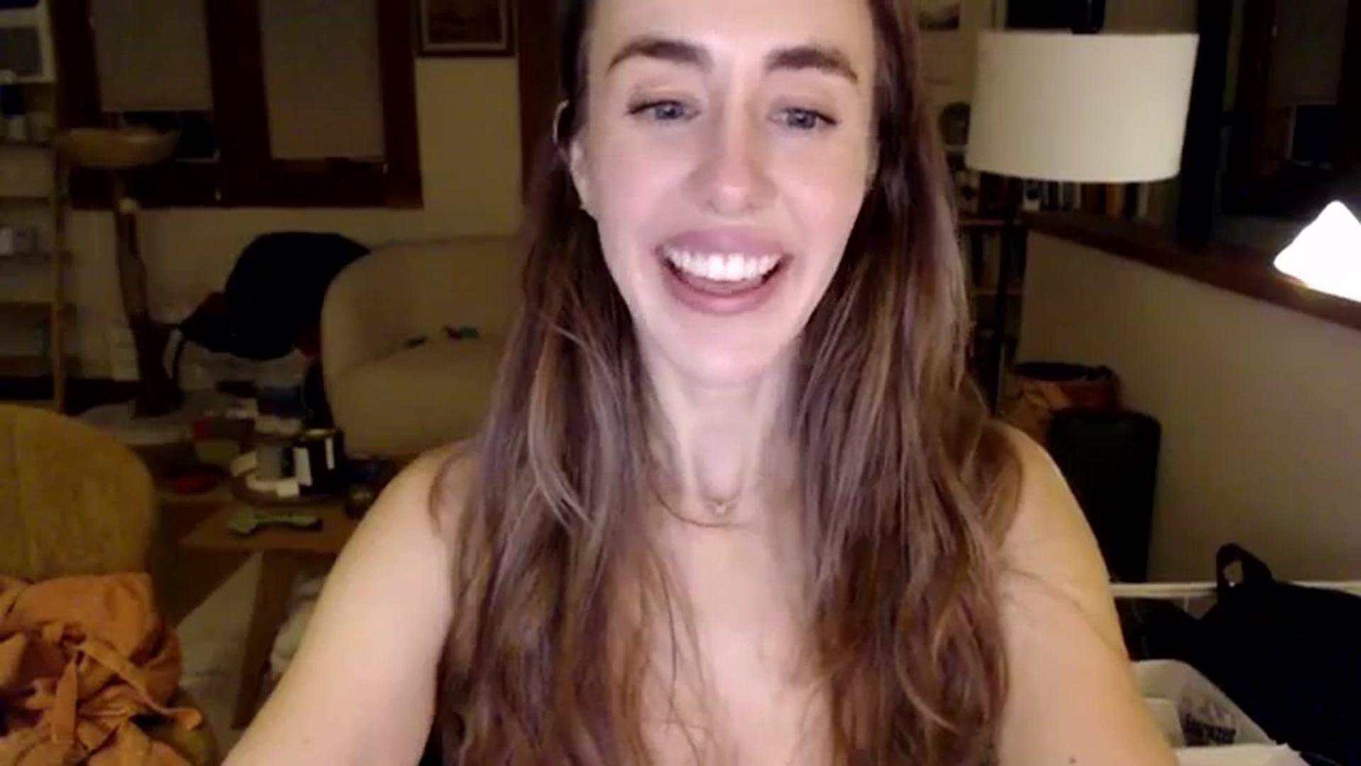 Gallery image thumbnail from clara's myfreecams stream on, 11/08/2023, 07:45 image 7 of 20