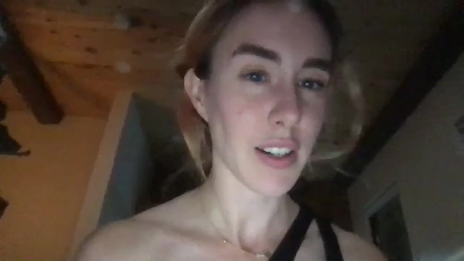 Gallery image thumbnail from clara's myfreecams stream on, 10/22/2024, 02:24 image 20 of 20
