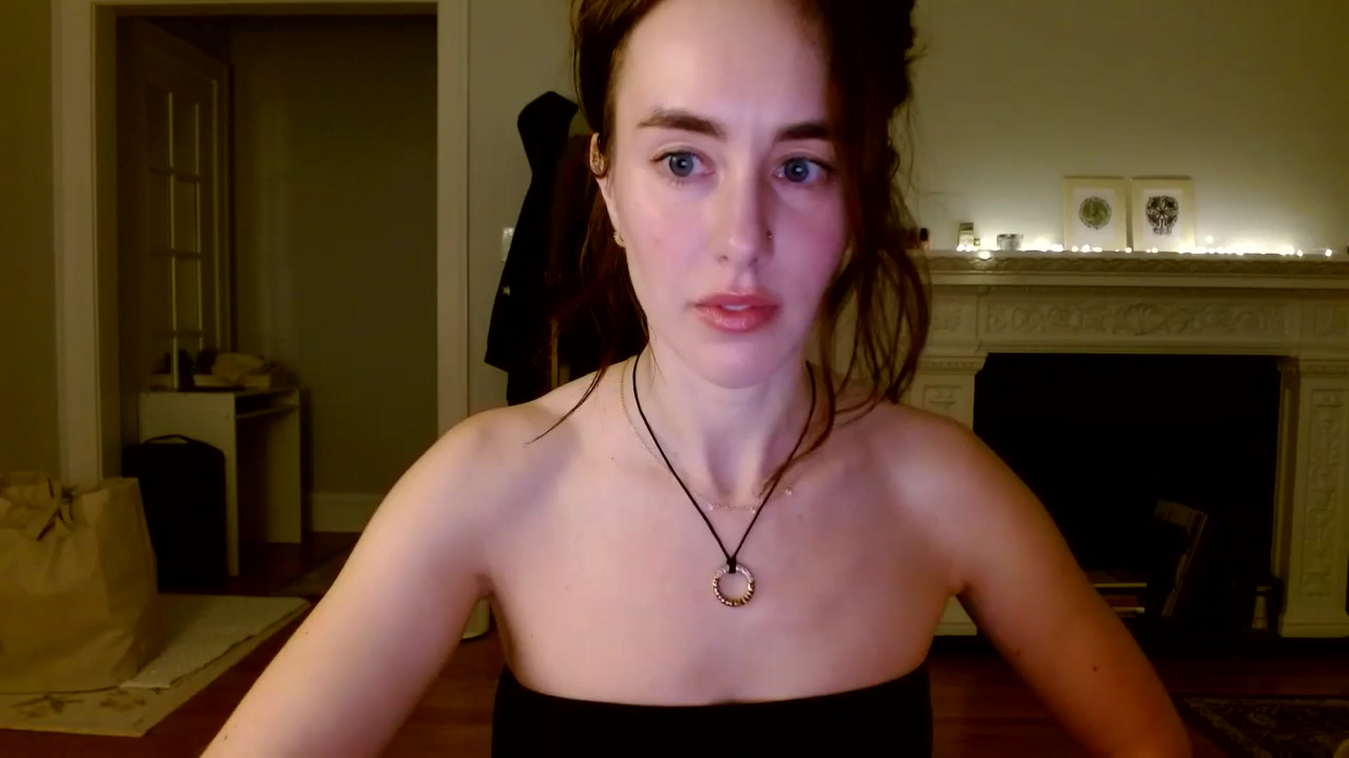 Gallery image thumbnail from clara's myfreecams stream on, 02/02/2025, 03:32 image 1 of 20