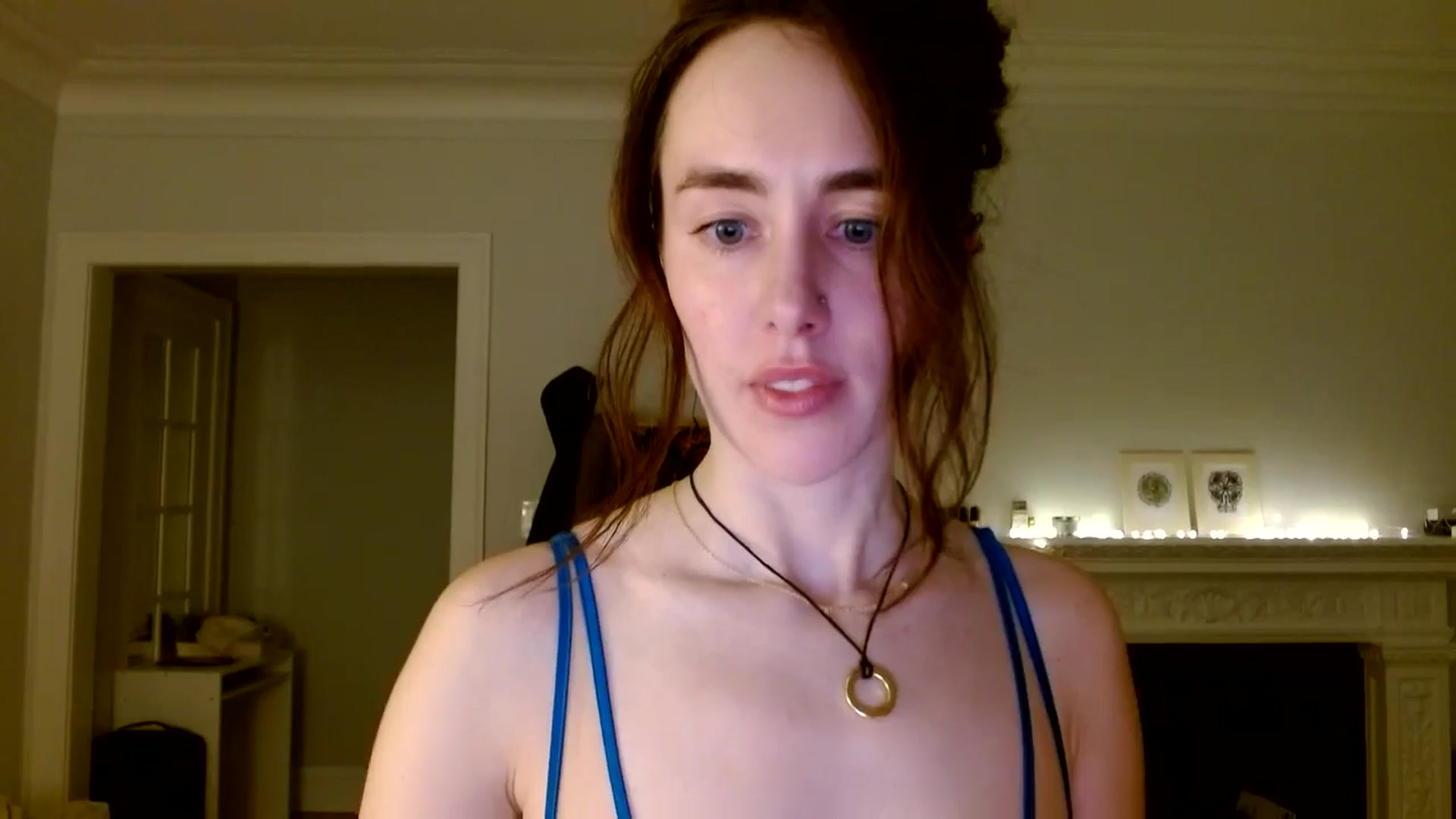 Gallery image thumbnail from clara's myfreecams stream on, 02/02/2025, 03:32 image 10 of 20