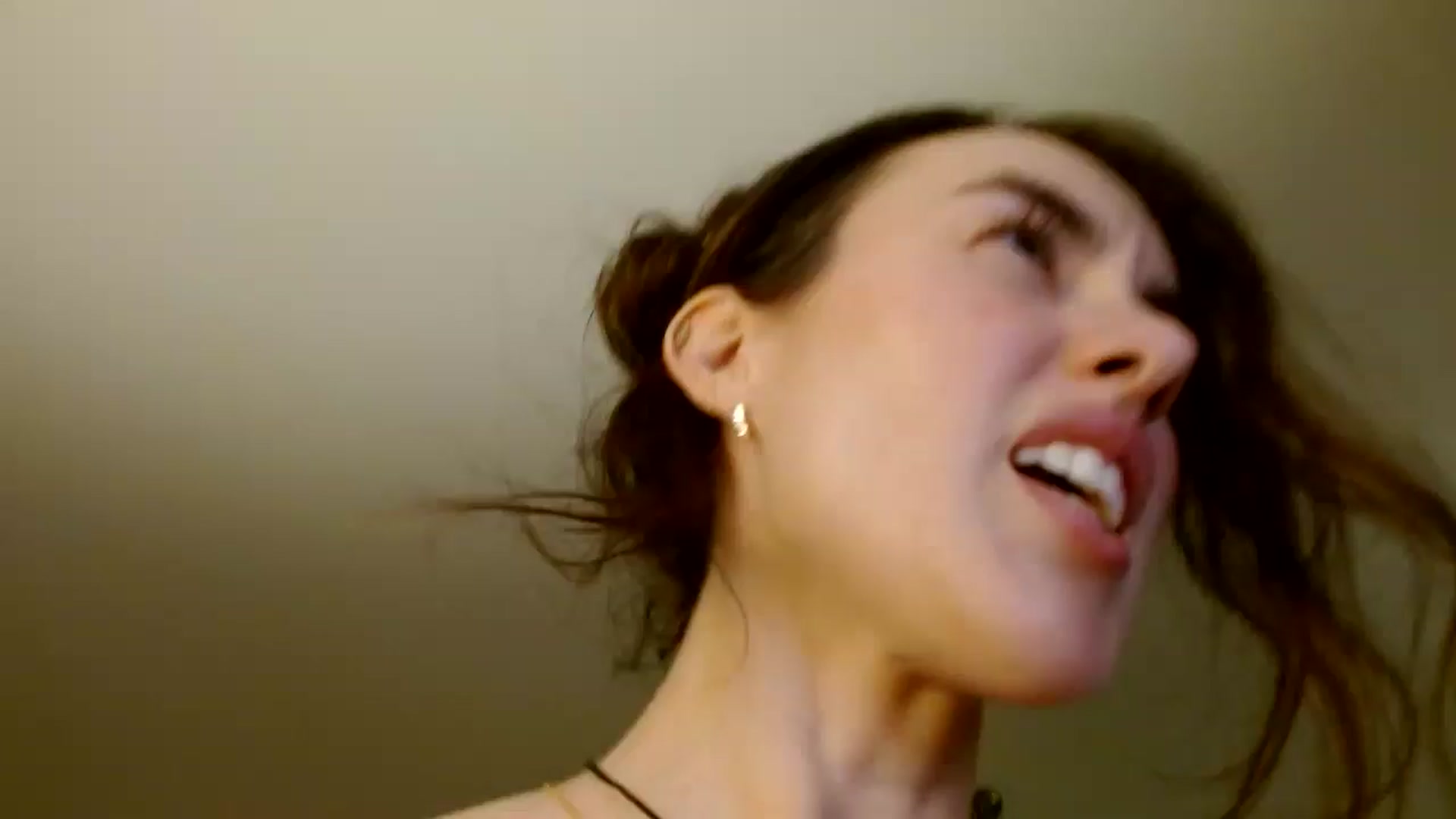 Gallery image thumbnail from clara's myfreecams stream on, 02/02/2025, 05:37 image 9 of 20