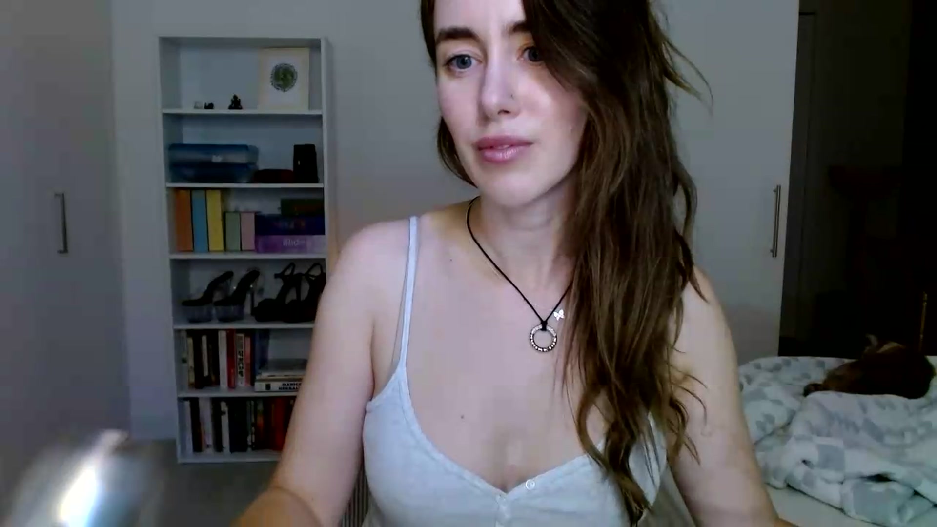 Gallery image thumbnail from clara's myfreecams stream on, 08/28/2026, 07:19 image 4 of 20