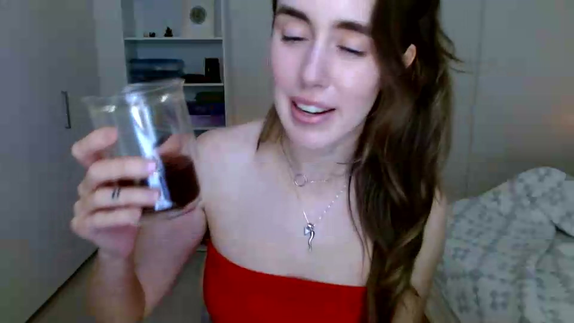 Gallery image thumbnail from clara's myfreecams stream on, 08/30/2026, 03:19 image 13 of 20
