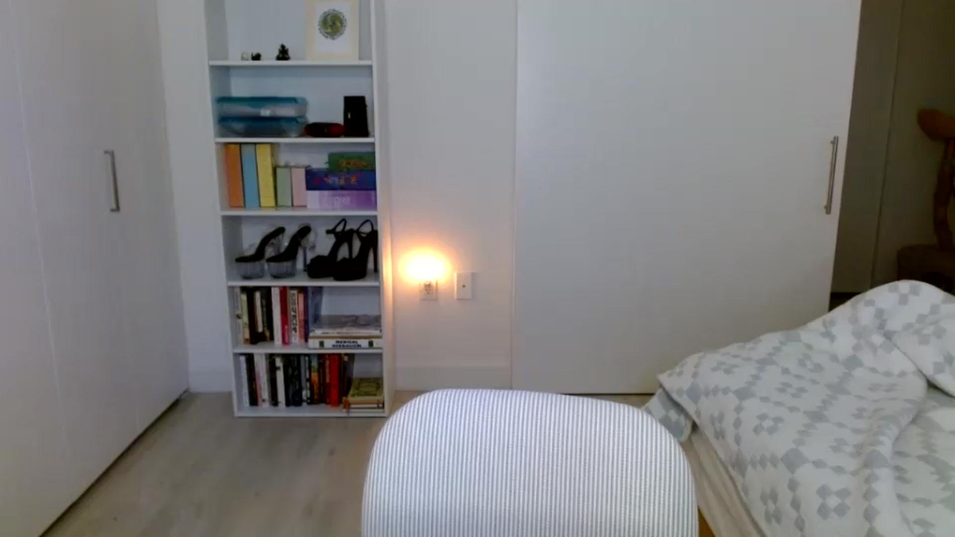 Gallery image thumbnail from clara's myfreecams stream on, 08/30/2026, 03:19 image 12 of 20