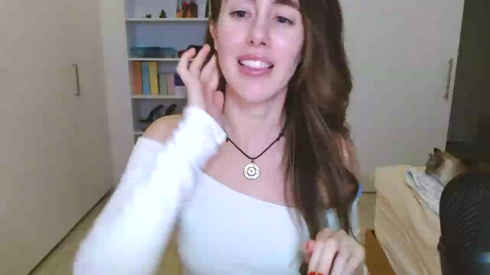 Gallery image thumbnail from clara's myfreecams stream on, 09/03/2026, 05:58 image 19 of 20