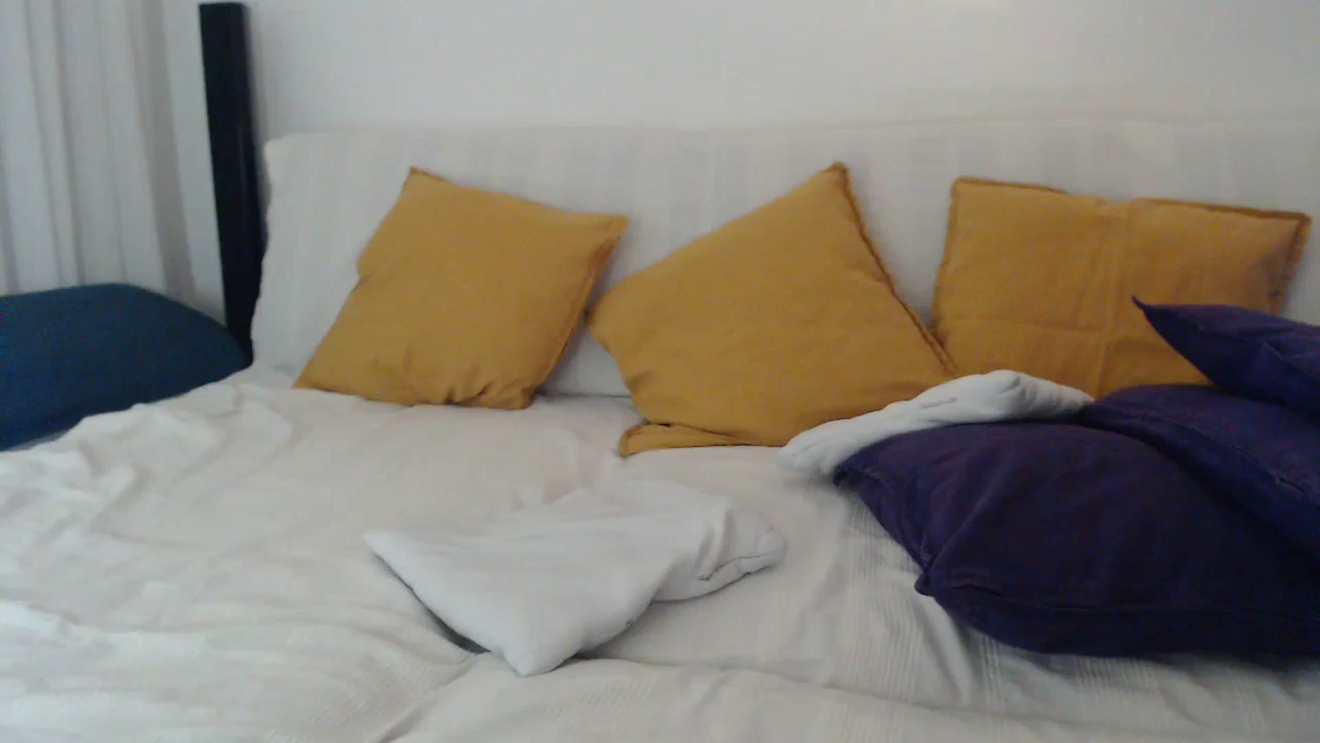 Gallery image thumbnail from classy_devil_'s myfreecams stream on, 10/25/2023, 24:31 image 15 of 20