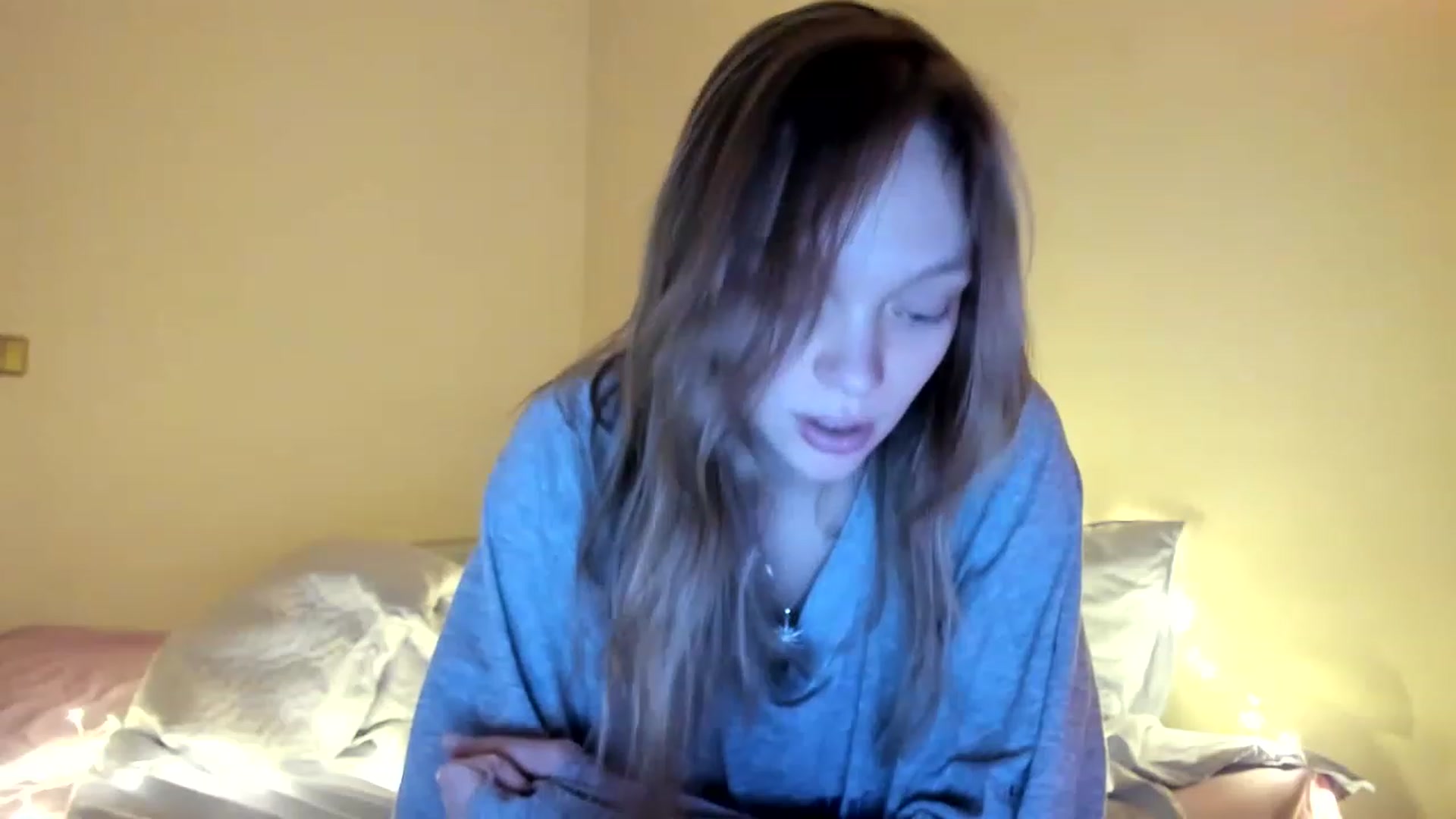 Gallery image thumbnail from clepssydra's myfreecams stream on, 01/25/2023, 12:05 image 8 of 20