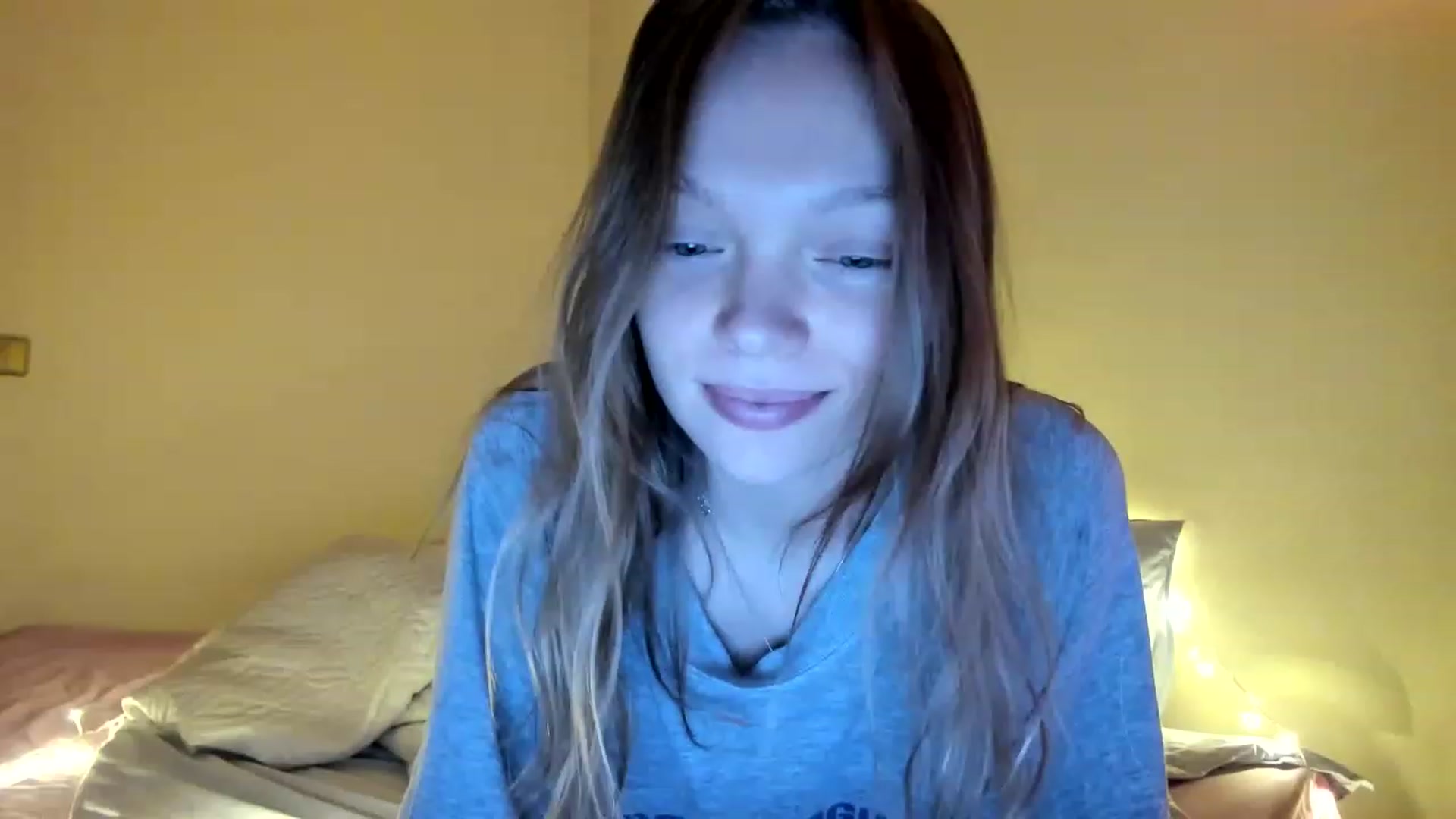 Gallery image thumbnail from clepssydra's myfreecams stream on, 01/25/2023, 12:05 image 10 of 20