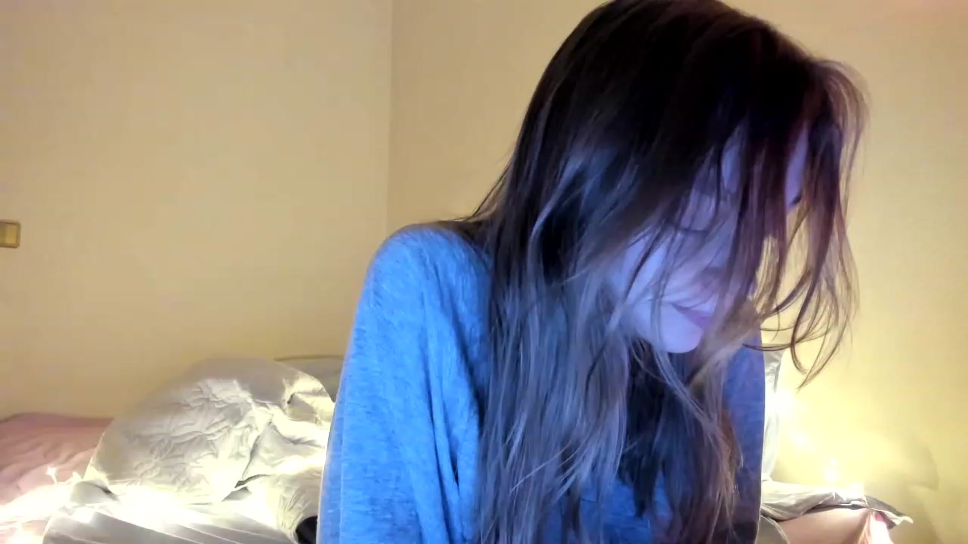 Gallery image thumbnail from clepssydra's myfreecams stream on, 01/25/2023, 12:05 image 3 of 20