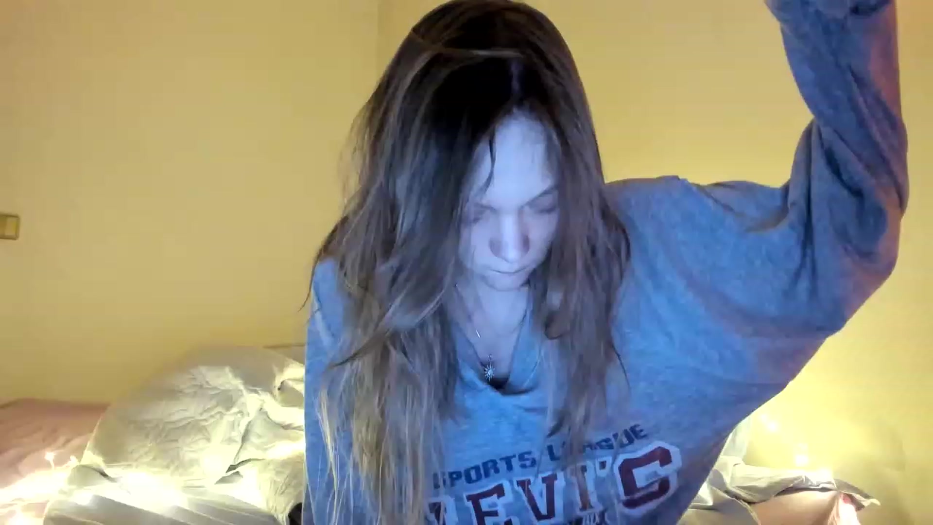 Gallery image thumbnail from clepssydra's myfreecams stream on, 01/25/2023, 12:05 image 6 of 20