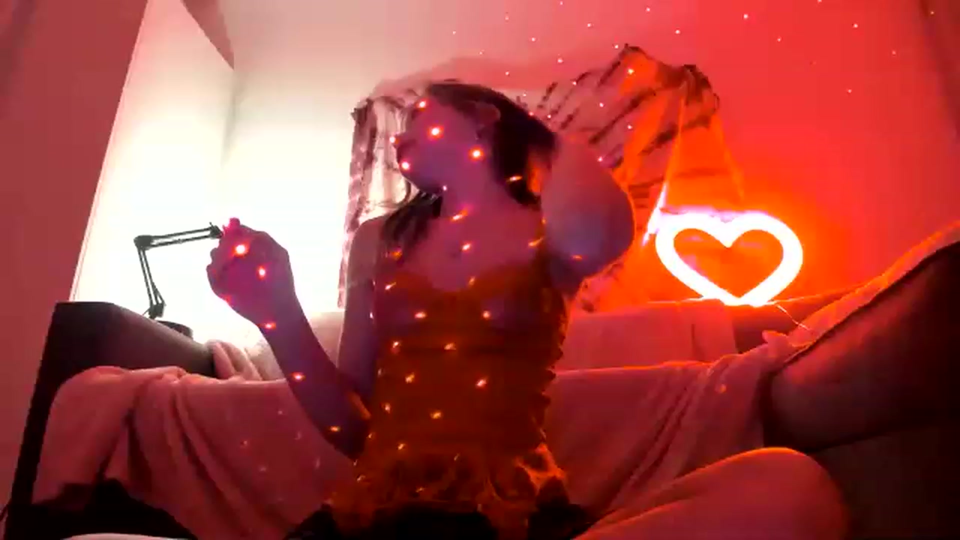 Gallery image thumbnail from clepssydra's myfreecams stream on, 02/15/2023, 14:19 image 15 of 20
